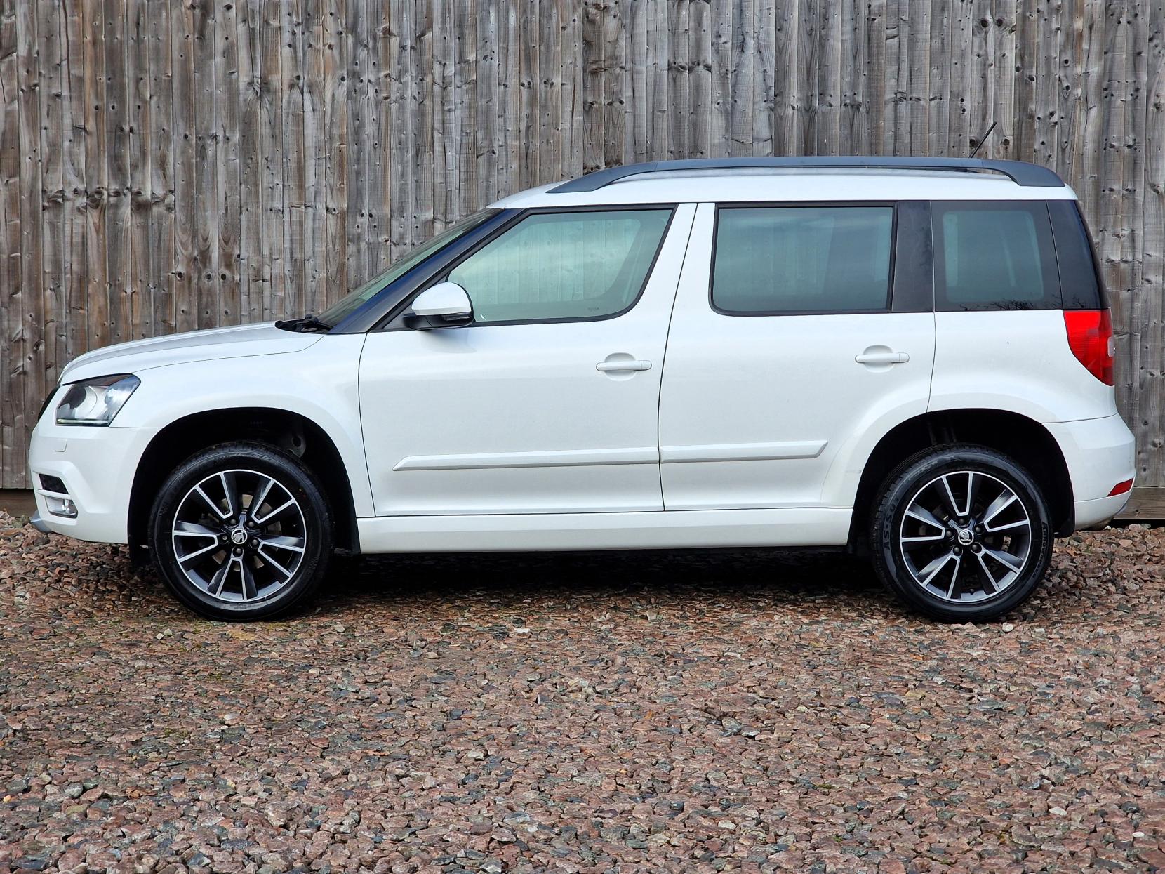 Skoda Yeti 1.2 TSI Elegance SUV 5dr Petrol DSG Euro 5 (105 ps)