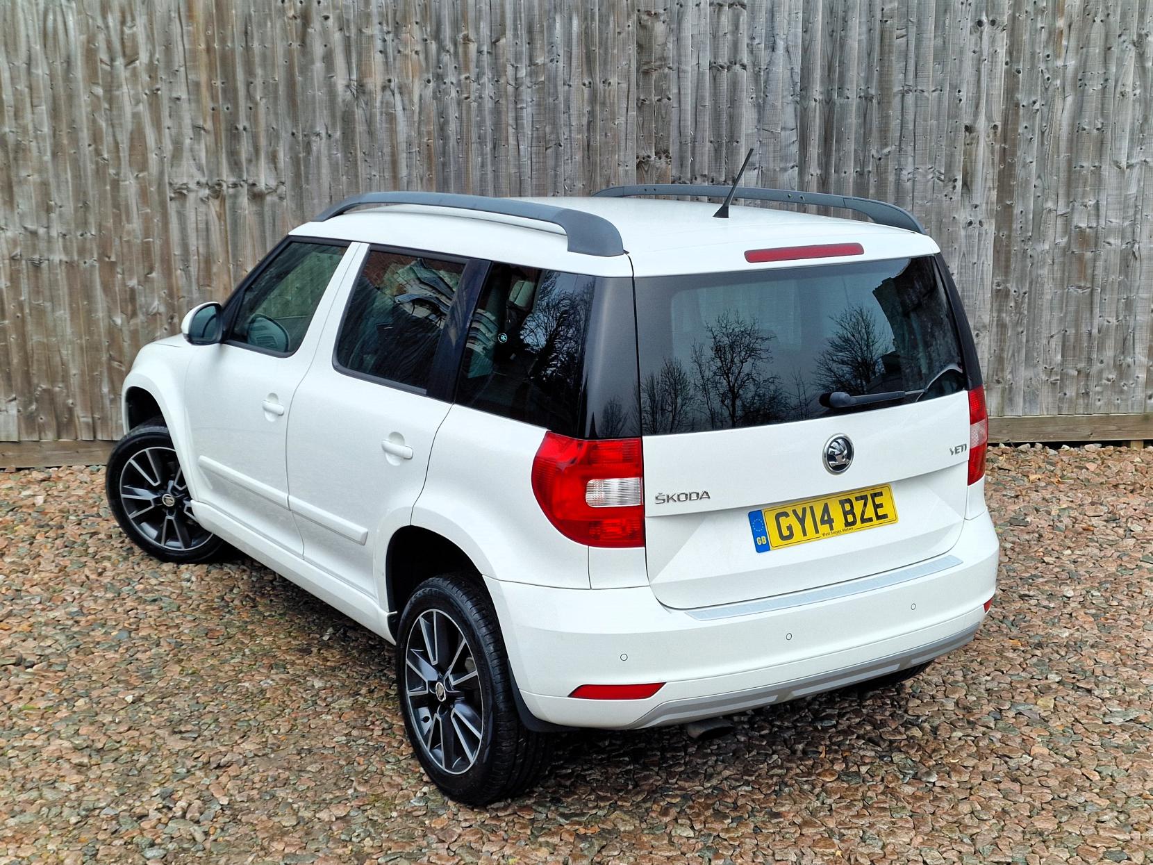 Skoda Yeti 1.2 TSI Elegance SUV 5dr Petrol DSG Euro 5 (105 ps)