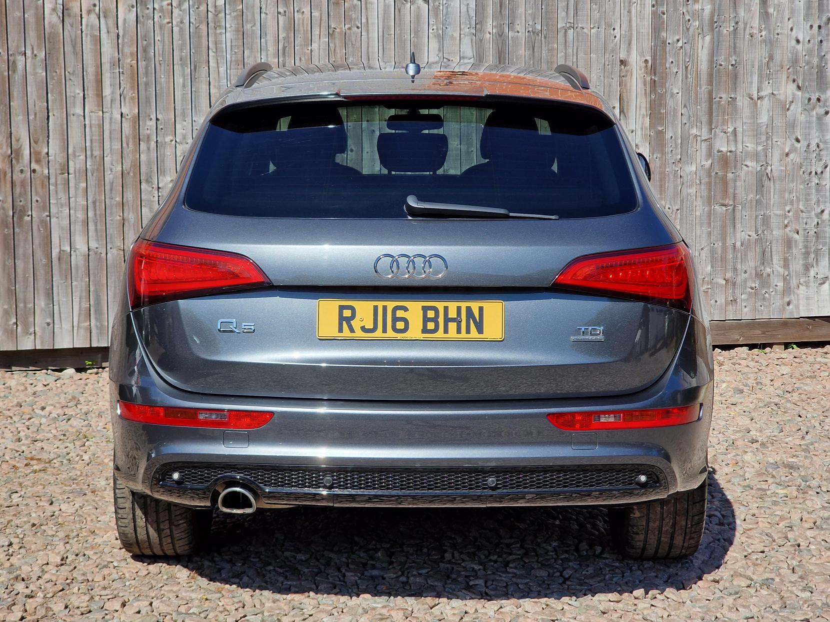 Audi Q5 2.0 TDI S line Plus SUV 5dr Diesel S Tronic quattro Euro 6 (s/s) (190 ps)