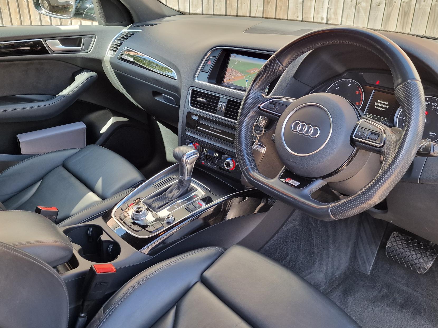 Audi Q5 2.0 TDI S line Plus SUV 5dr Diesel S Tronic quattro Euro 6 (s/s) (190 ps)