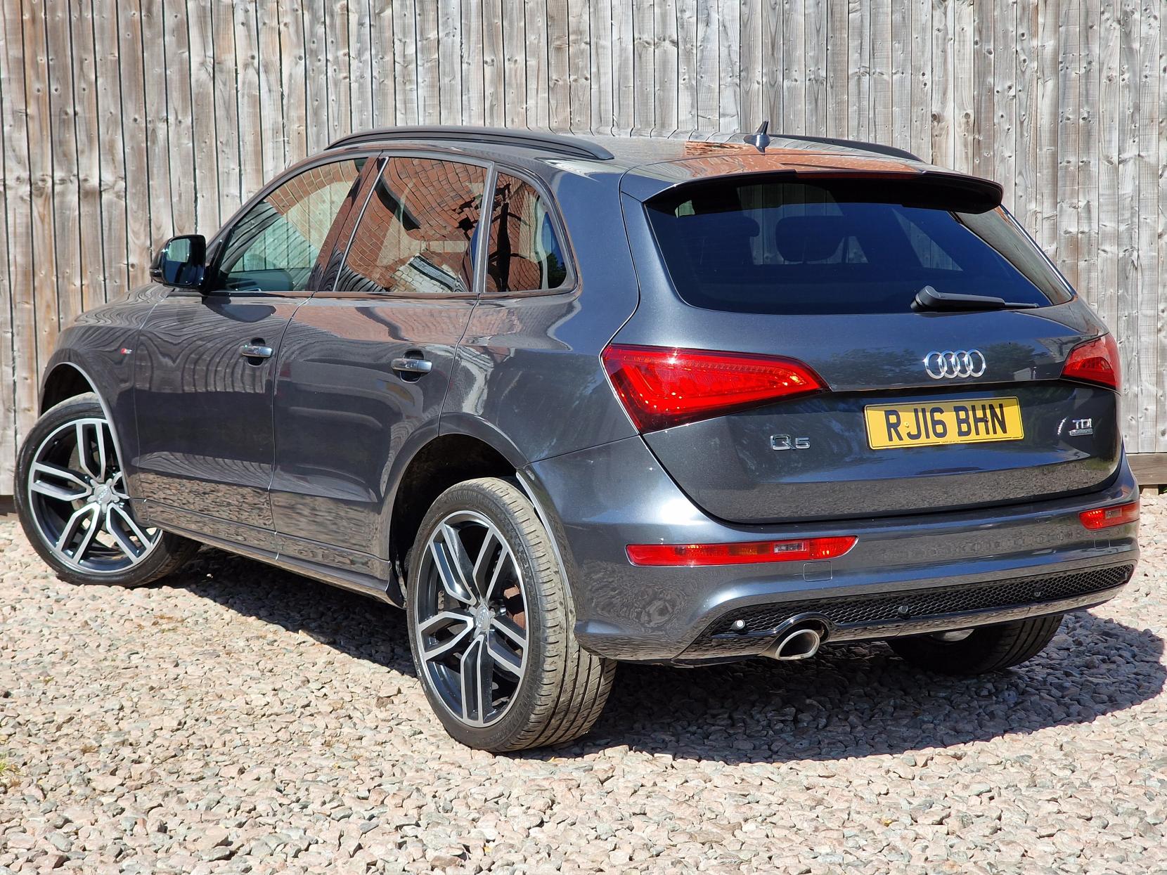 Audi Q5 2.0 TDI S line Plus SUV 5dr Diesel S Tronic quattro Euro 6 (s/s) (190 ps)
