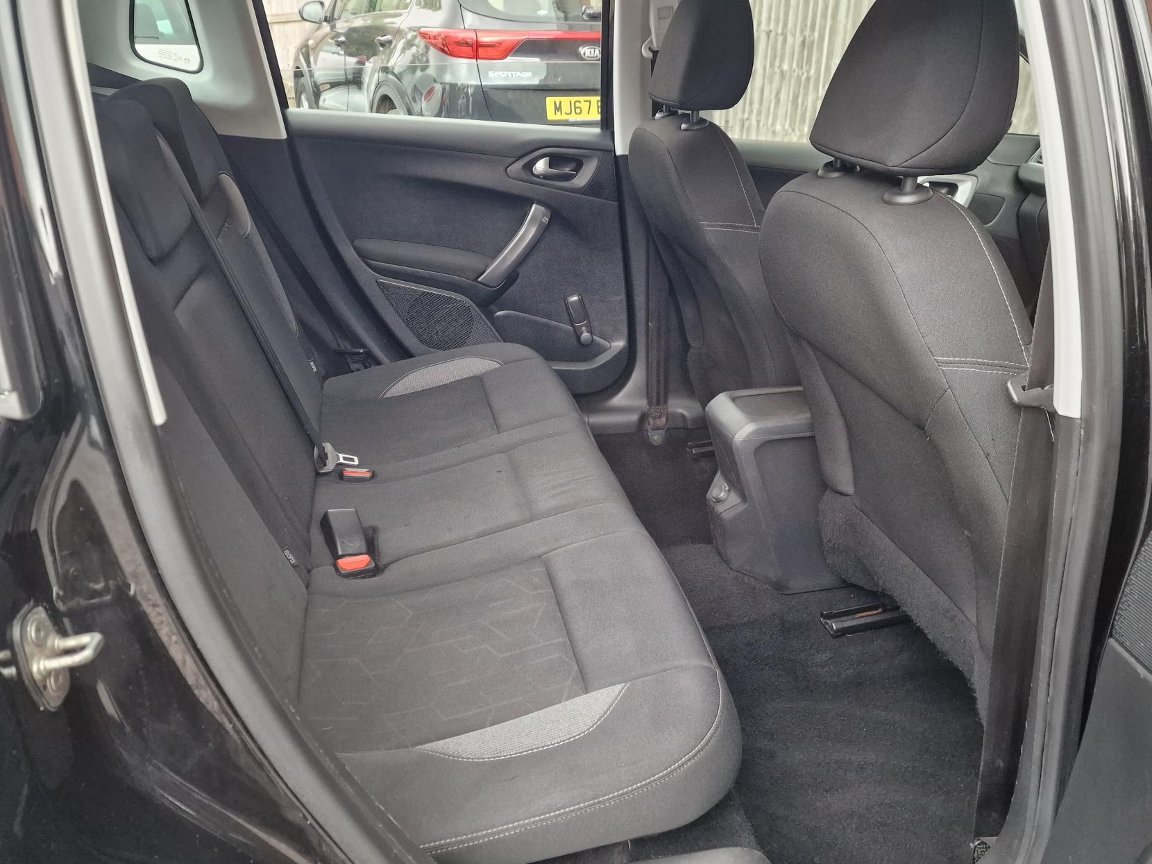 Peugeot 2008 1.2 PureTech Active SUV 5dr Petrol Manual Euro 6 (82 ps)