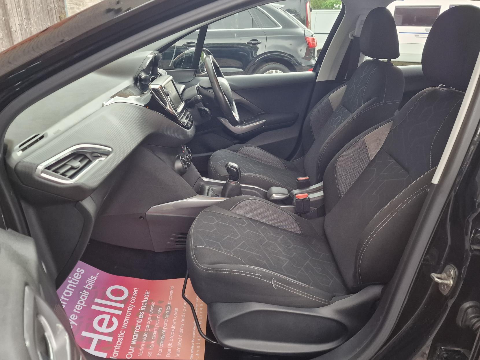 Peugeot 2008 1.2 PureTech Active SUV 5dr Petrol Manual Euro 6 (82 ps)