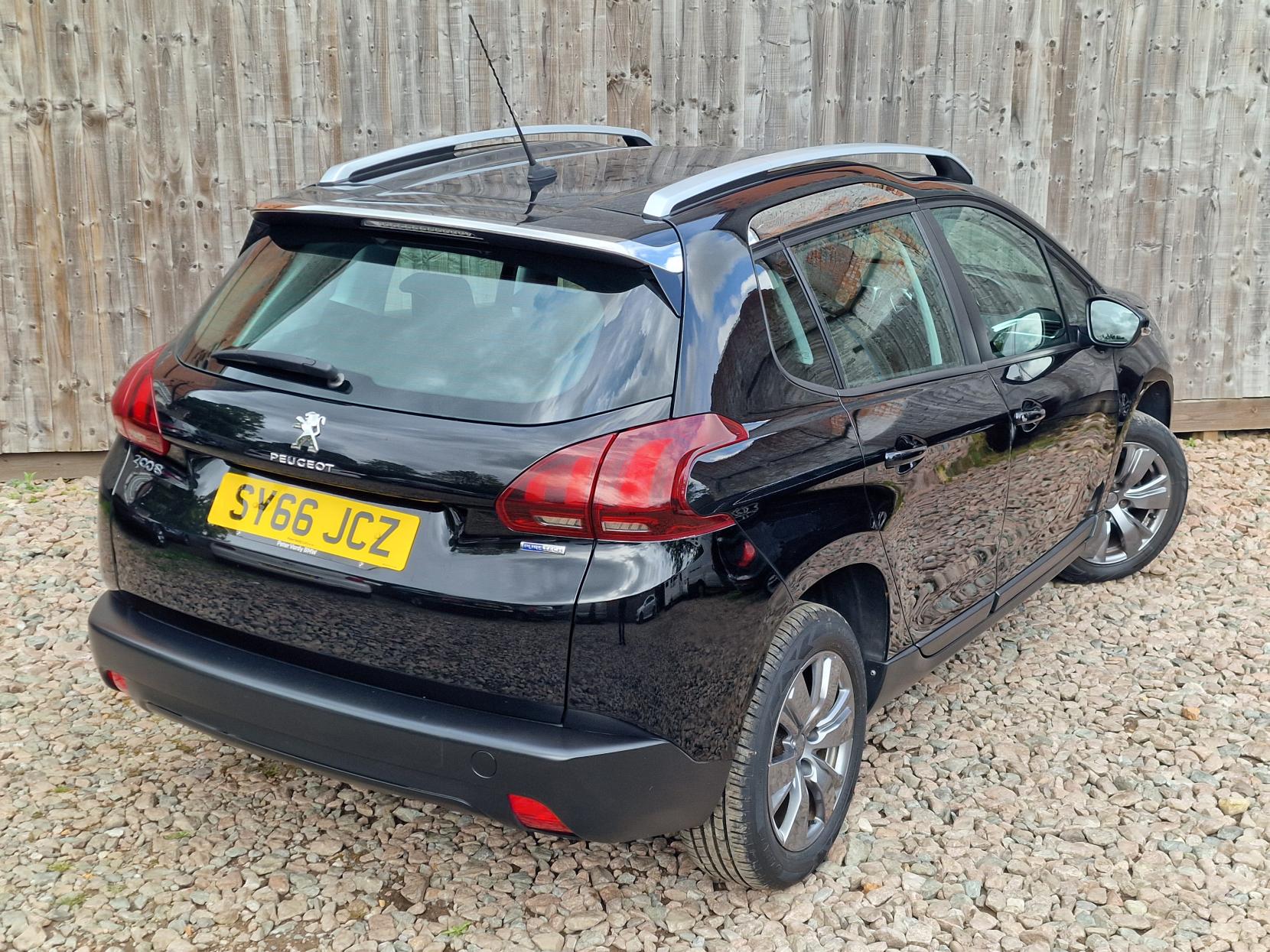 Peugeot 2008 1.2 PureTech Active SUV 5dr Petrol Manual Euro 6 (82 ps)
