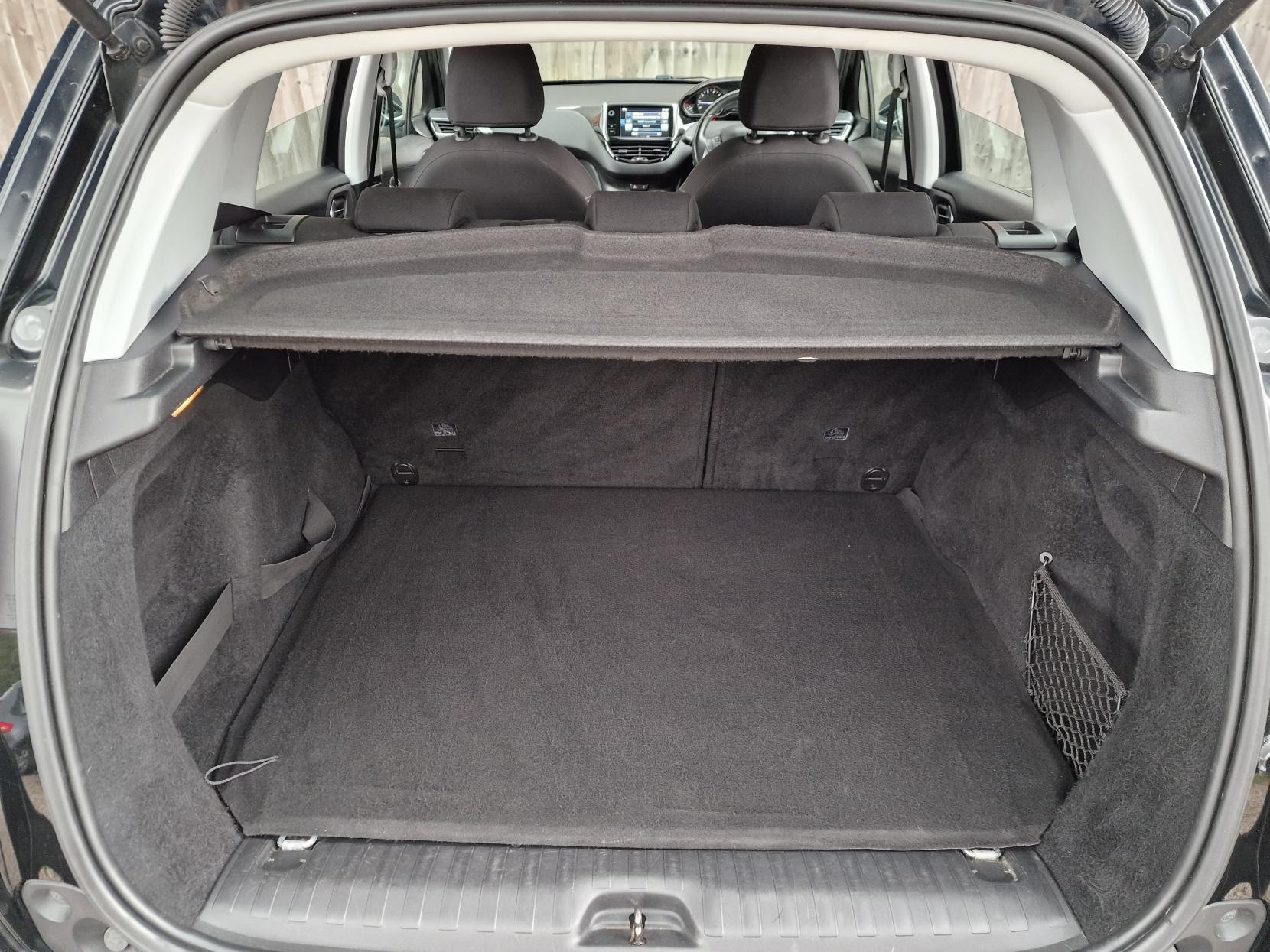 Peugeot 2008 1.2 PureTech Active SUV 5dr Petrol Manual Euro 6 (82 ps)