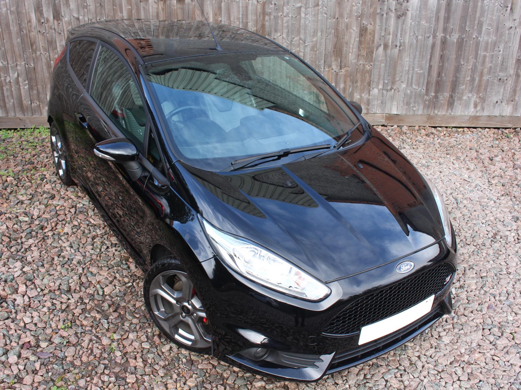 Ford Fiesta 1.6T EcoBoost ST-3 Hatchback 3dr Petrol Manual Euro 6 (182 ps)