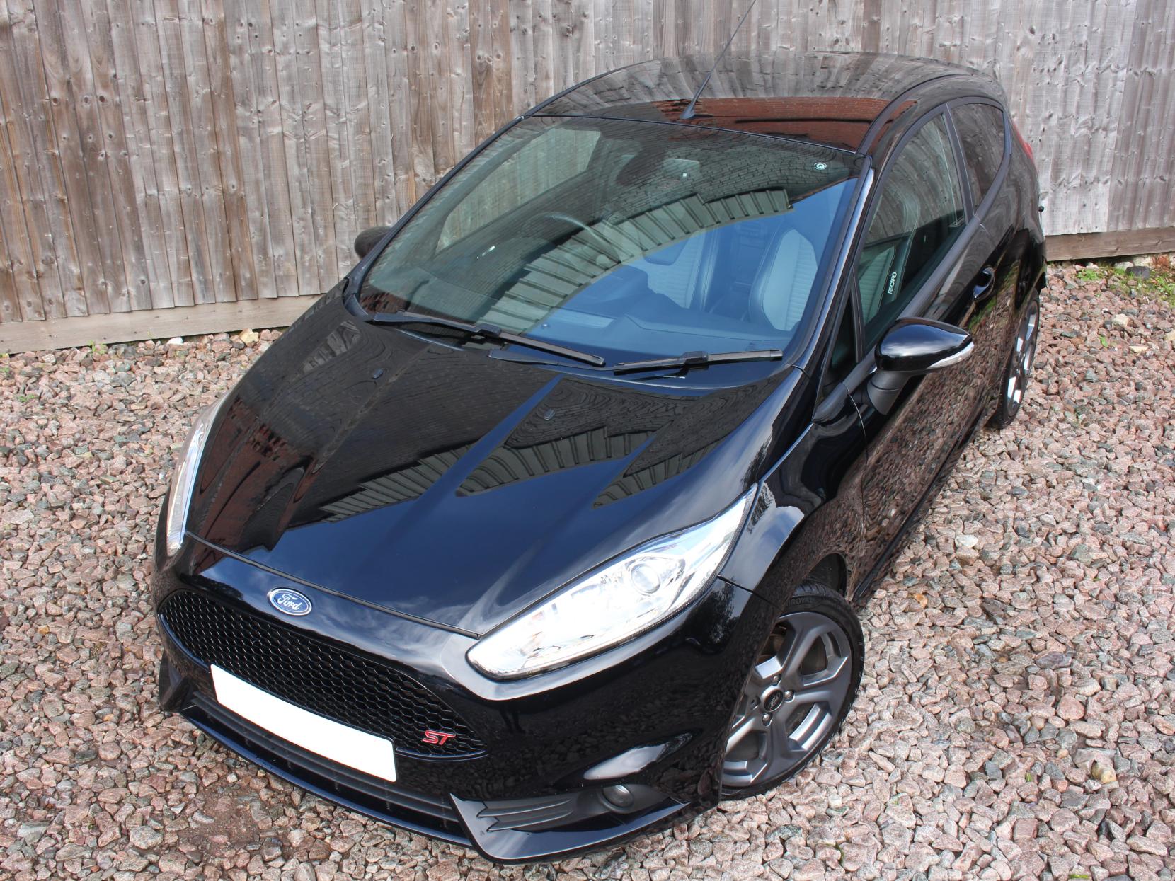 Ford Fiesta 1.6T EcoBoost ST-3 Hatchback 3dr Petrol Manual Euro 6 (182 ps)
