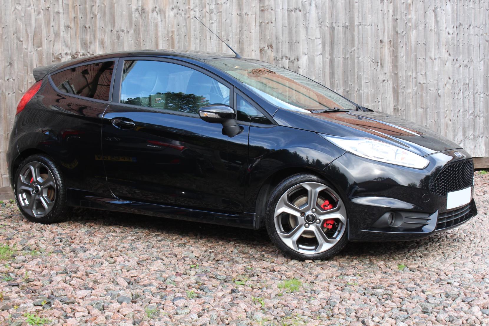 Ford Fiesta 1.6T EcoBoost ST-3 Hatchback 3dr Petrol Manual Euro 6 (182 ps)