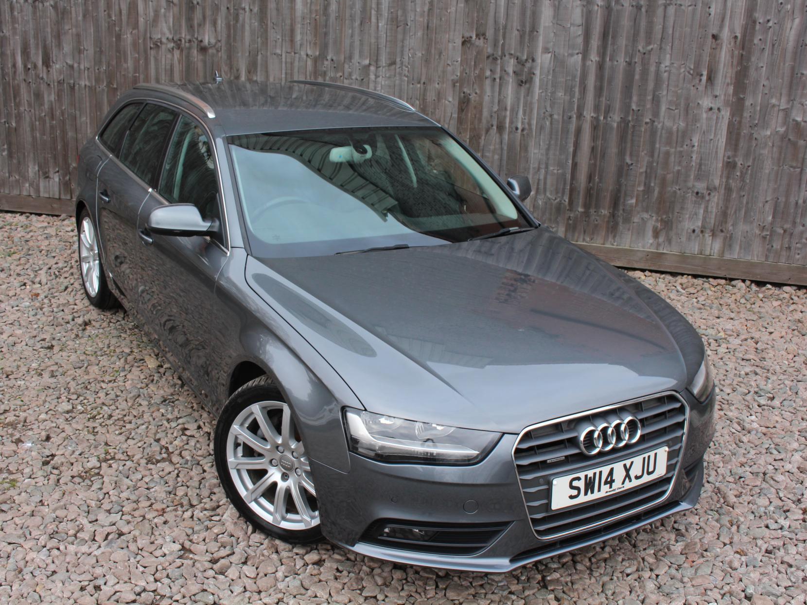 Audi A4 Avant 2.0 TDI SE Technik Estate 5dr Diesel S Tronic quattro Euro 5 (s/s) (177 ps)