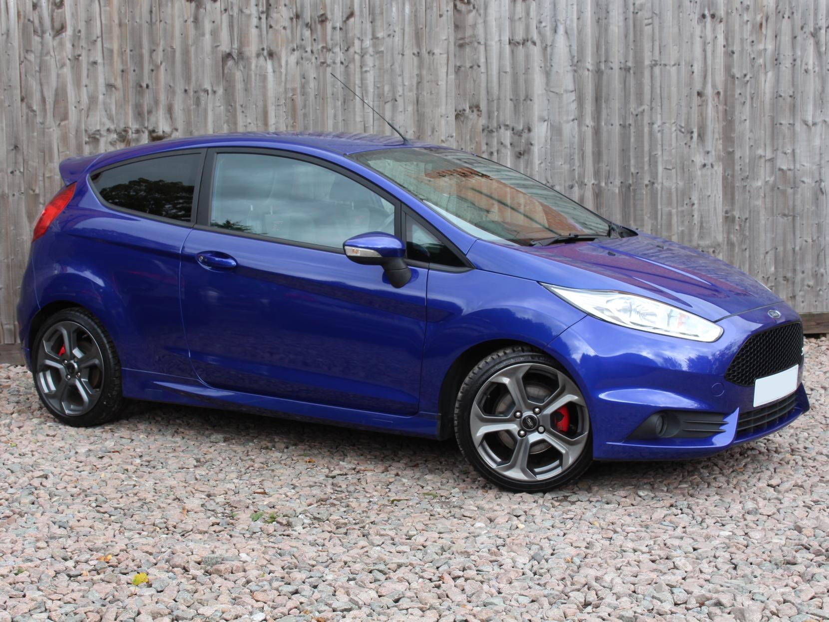 Ford Fiesta 1.6T EcoBoost ST-3 Hatchback 3dr Petrol Manual Euro 6 (182 ps)