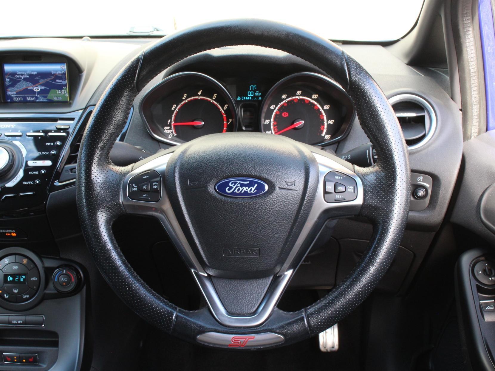 Ford Fiesta 1.6T EcoBoost ST-3 Hatchback 3dr Petrol Manual Euro 6 (182 ps)