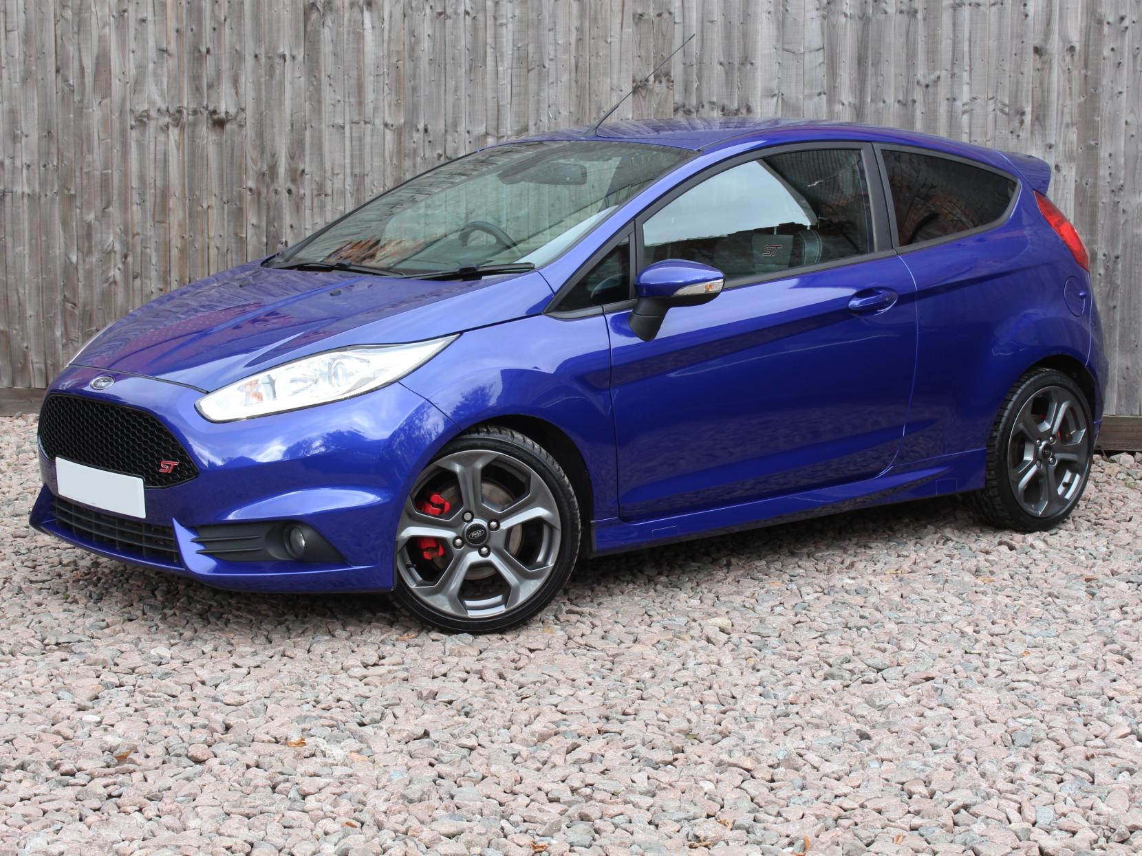 Ford Fiesta 1.6T EcoBoost ST-3 Hatchback 3dr Petrol Manual Euro 6 (182 ps)