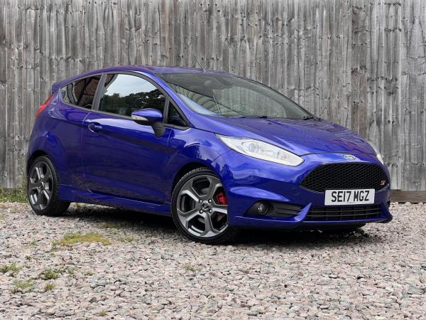 Ford Fiesta 1.6T EcoBoost ST-3 Hatchback 3dr Petrol Manual Euro 6 (182 ps)