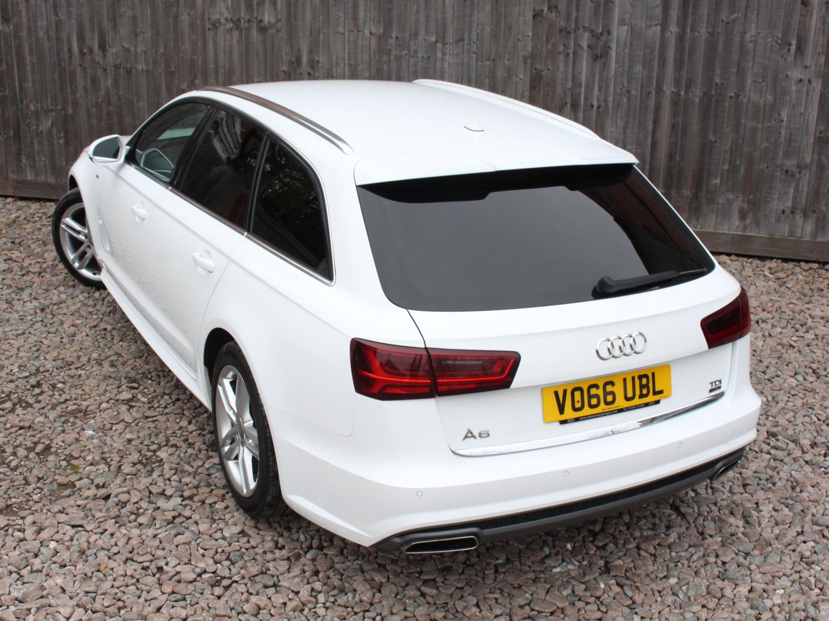 Audi A6 Avant 2.0 TDI ultra S line Estate 5dr Diesel S Tronic Euro 6 (s/s) (190 ps)