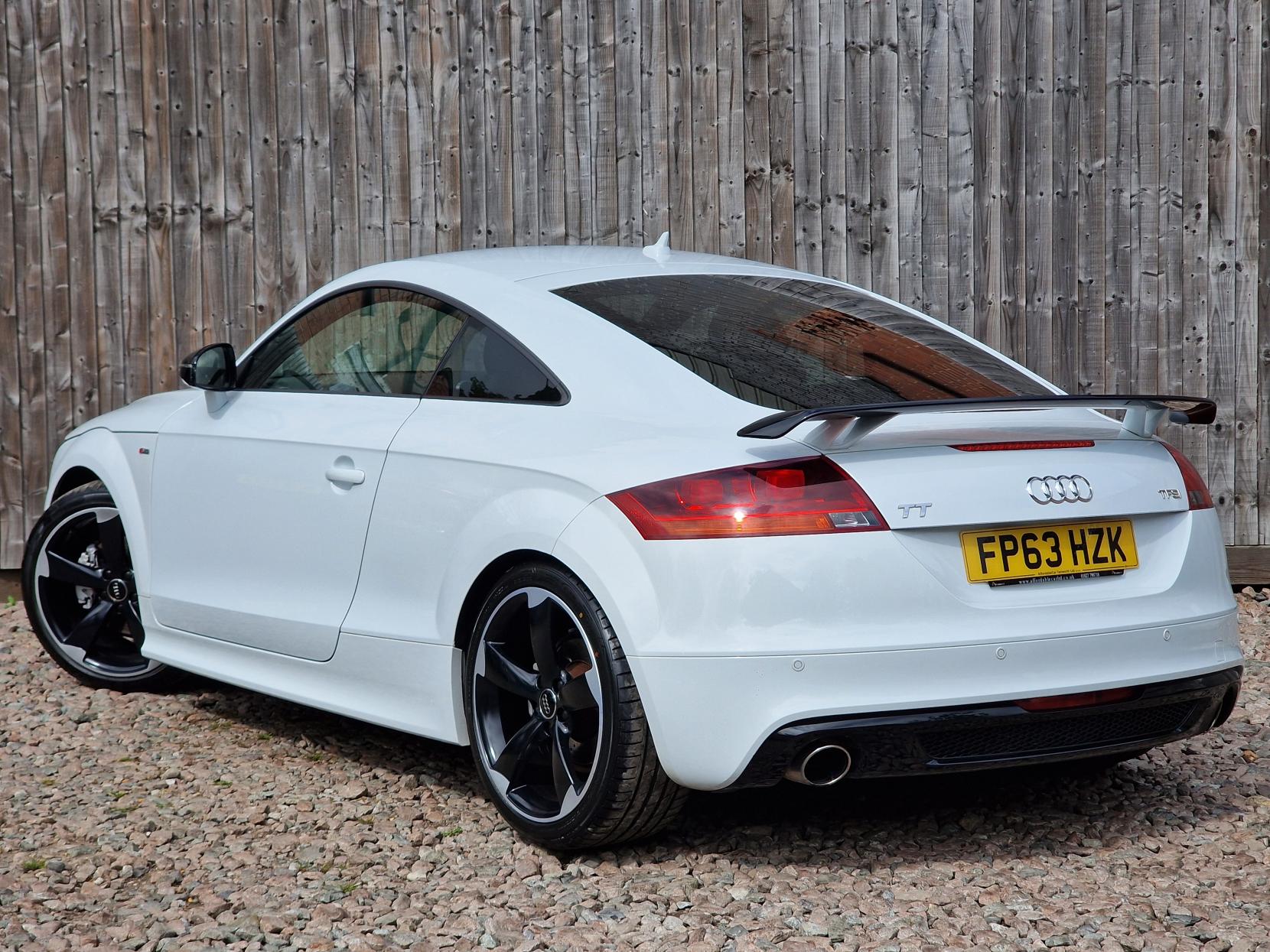 Audi TT 2.0 TFSI Black Edition Coupe 3dr Petrol Manual Euro 5 (s/s) (211 ps)