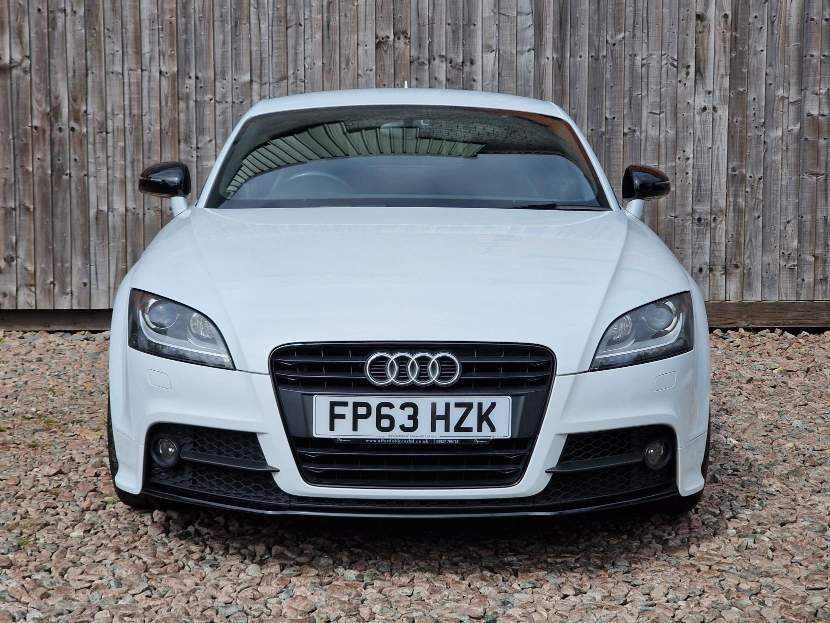 Audi TT 2.0 TFSI Black Edition Coupe 3dr Petrol Manual Euro 5 (s/s) (211 ps)