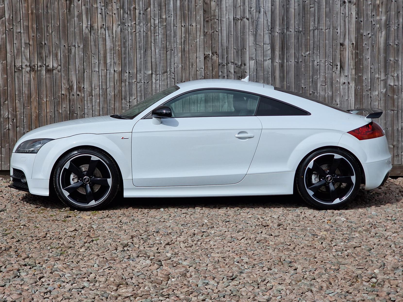 Audi TT 2.0 TFSI Black Edition Coupe 3dr Petrol Manual Euro 5 (s/s) (211 ps)