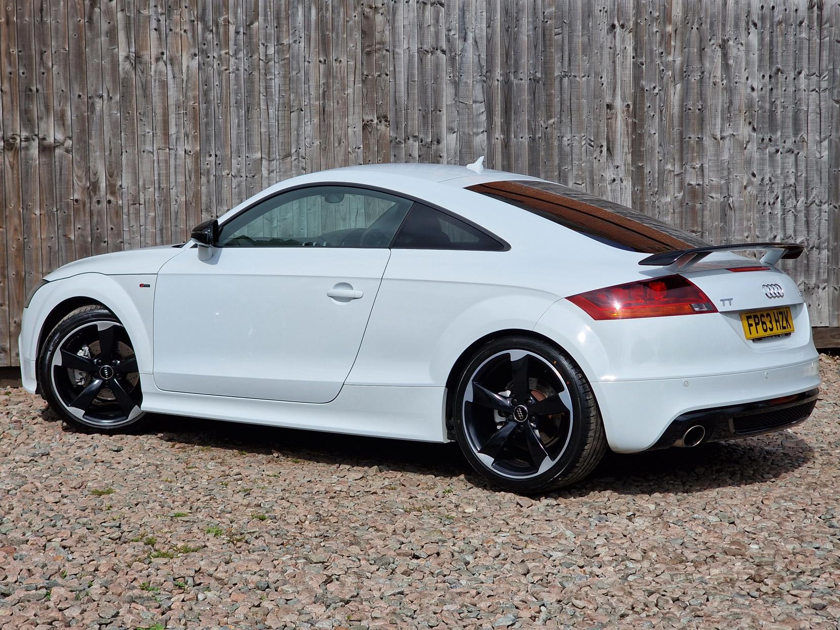 Audi TT 2.0 TFSI Black Edition Coupe 3dr Petrol Manual Euro 5 (s/s) (211 ps)