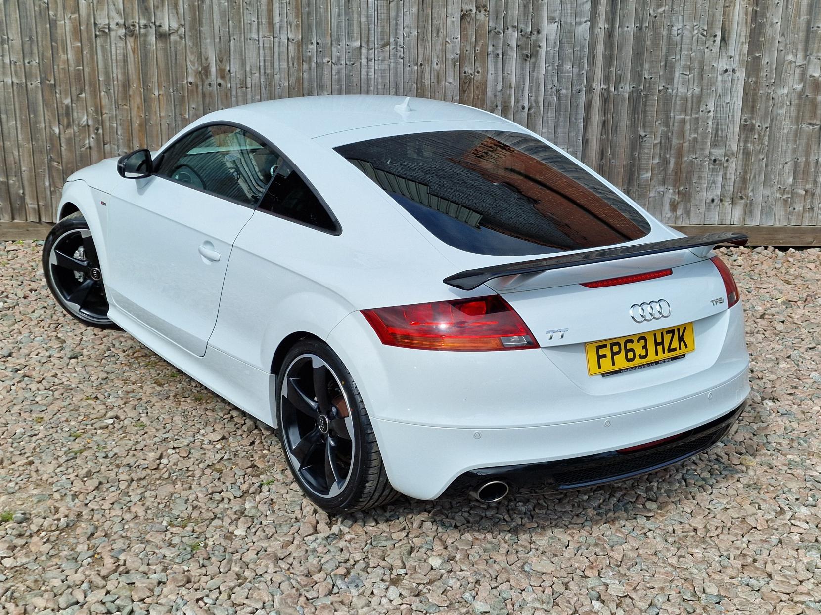 Audi TT 2.0 TFSI Black Edition Coupe 3dr Petrol Manual Euro 5 (s/s) (211 ps)