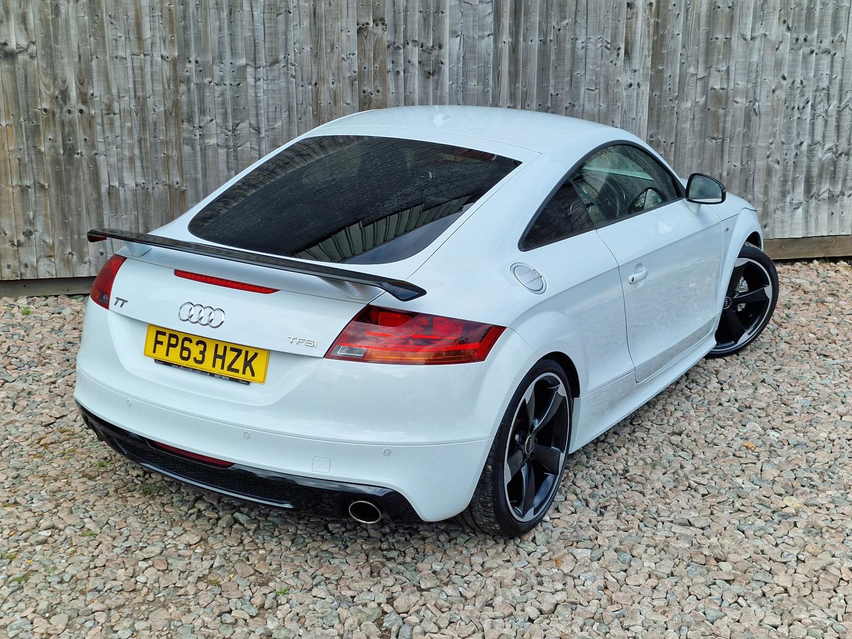 Audi TT 2.0 TFSI Black Edition Coupe 3dr Petrol Manual Euro 5 (s/s) (211 ps)