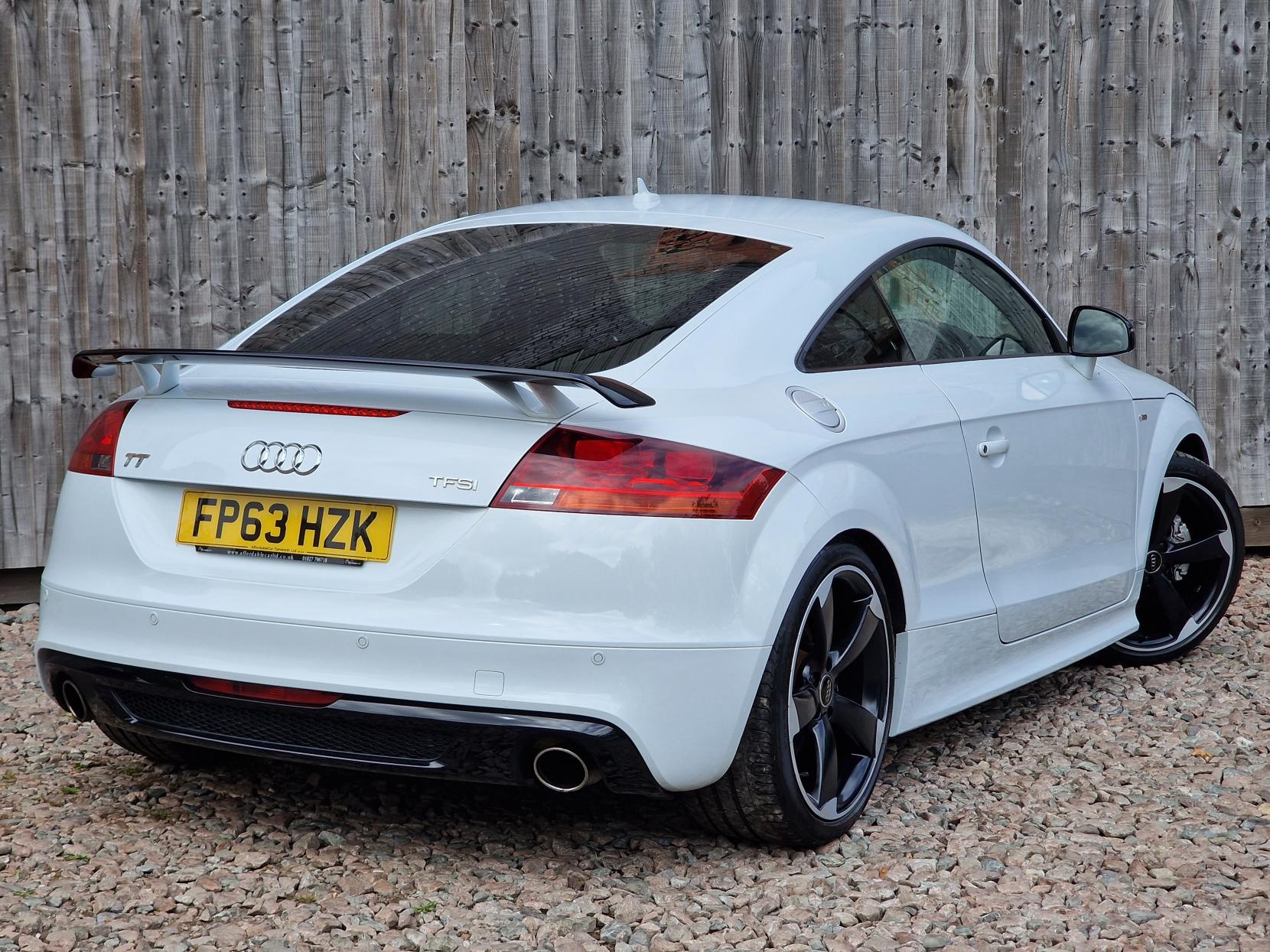 Audi TT 2.0 TFSI Black Edition Coupe 3dr Petrol Manual Euro 5 (s/s) (211 ps)
