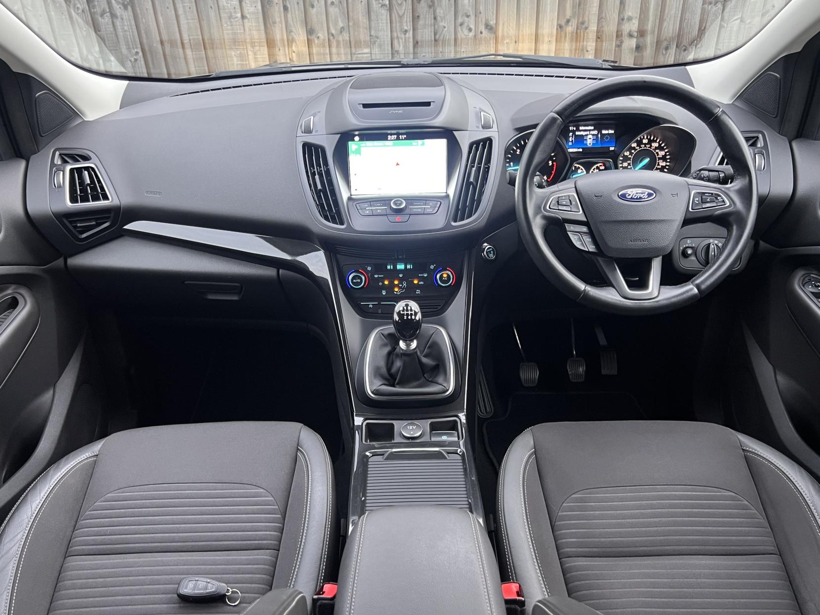 Ford Kuga 2.0 Titanium SUV (2016 - 2020)