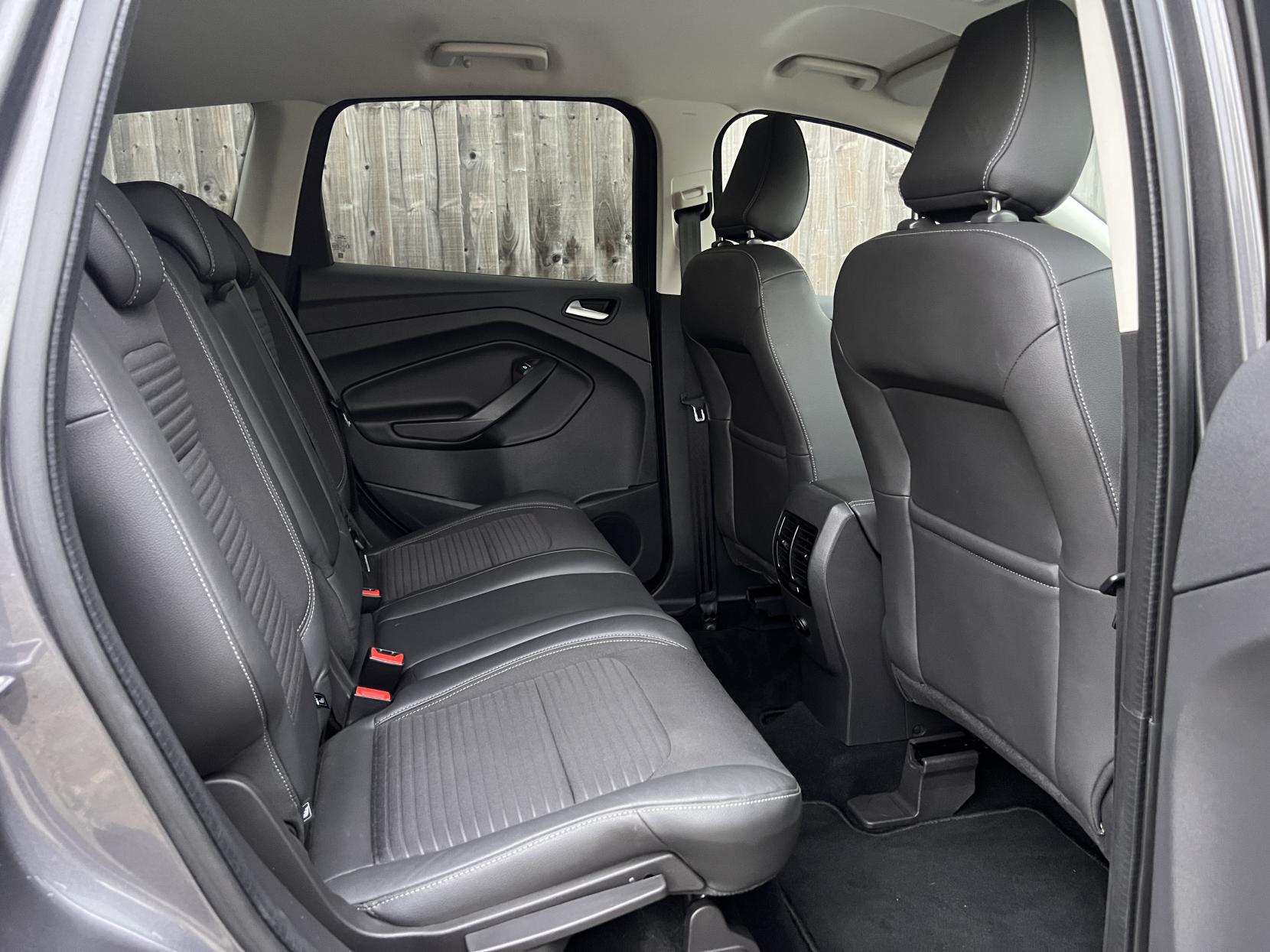 Ford Kuga 2.0 Titanium SUV (2016 - 2020)