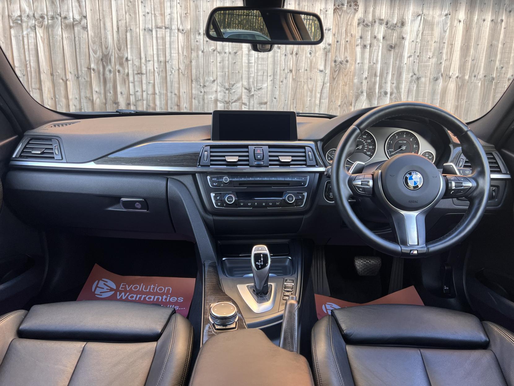 BMW 3 Series 330d M Sport Touring 5dr Diesel Auto xDrive Euro 5 (s/s) (258 ps)