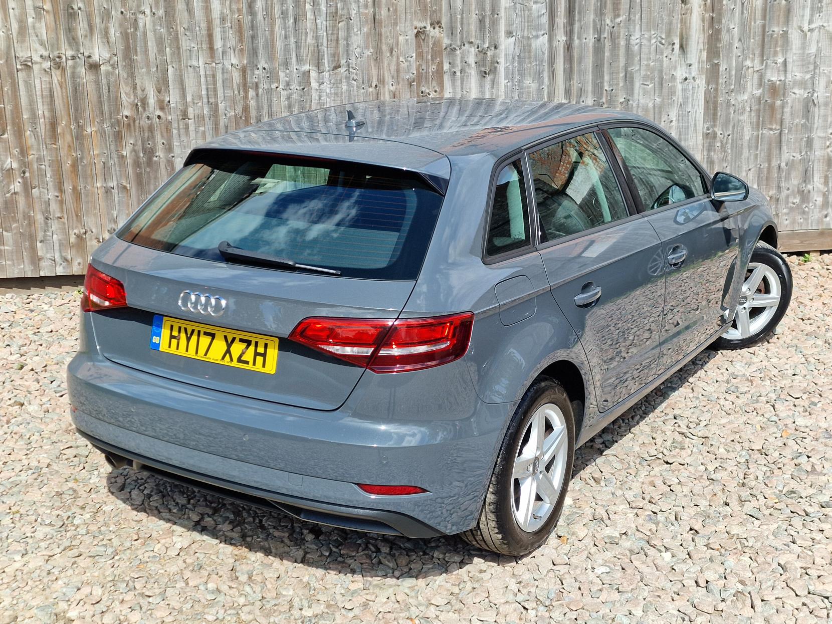 Audi A3 1.6 TDI SE Sportback 5dr Diesel S Tronic Euro 6 (s/s) (110 ps)