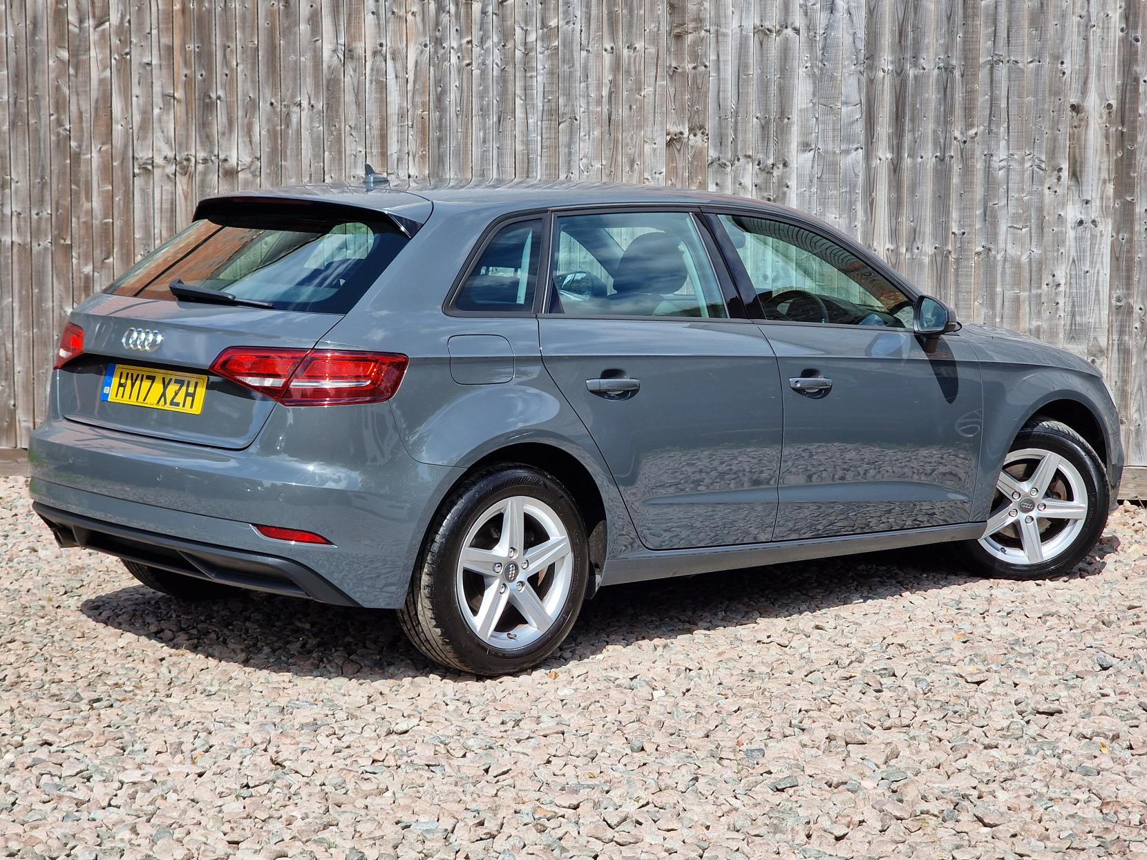 Audi A3 1.6 TDI SE Sportback 5dr Diesel S Tronic Euro 6 (s/s) (110 ps)