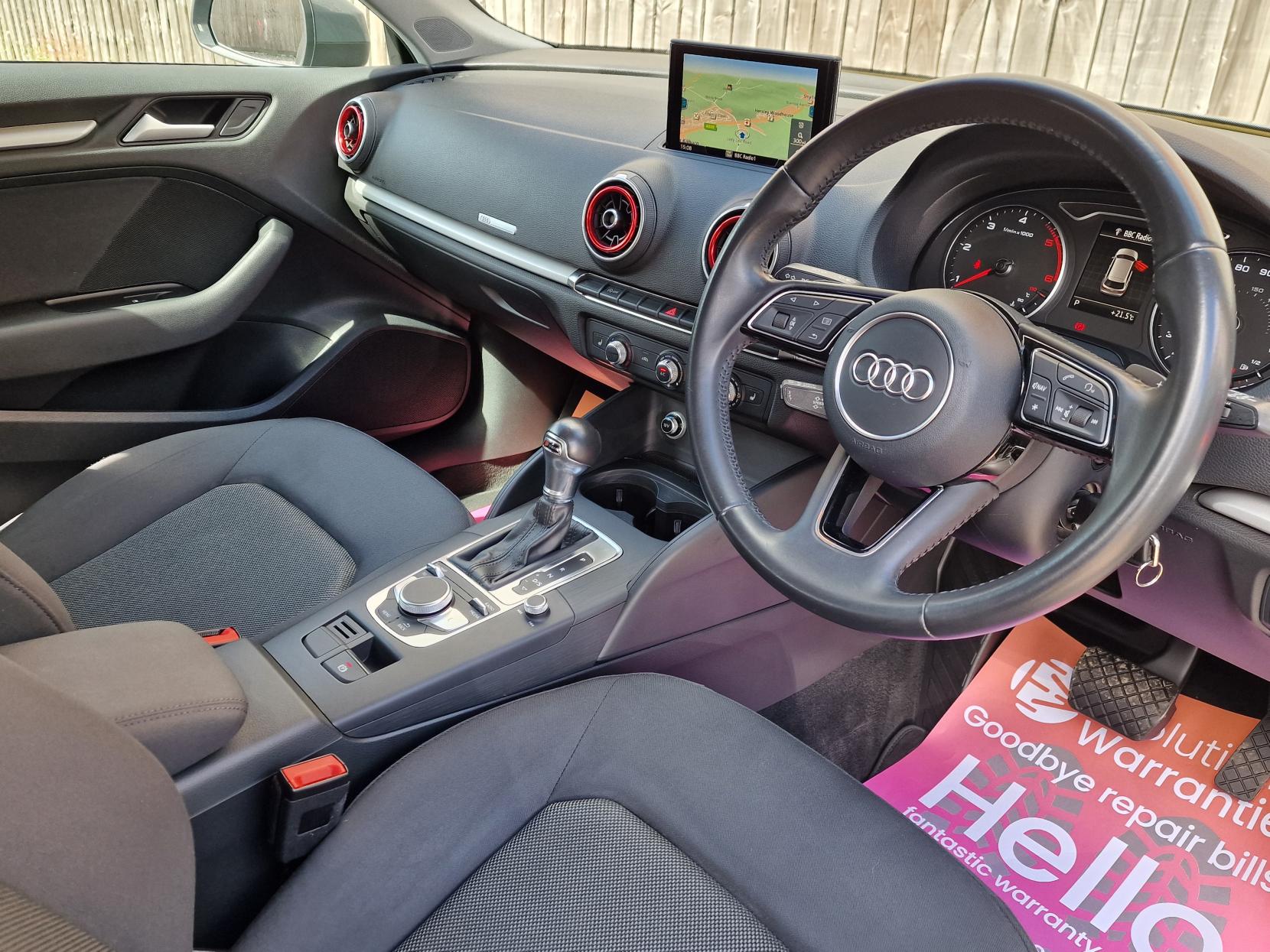 Audi A3 1.6 TDI SE Sportback 5dr Diesel S Tronic Euro 6 (s/s) (110 ps)