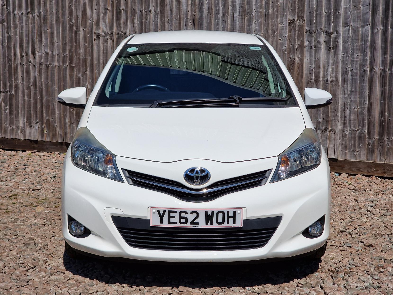 Toyota Yaris 1.33 Dual VVT-i Trend Hatchback 5dr Petrol Manual Euro 5 (101 ps)