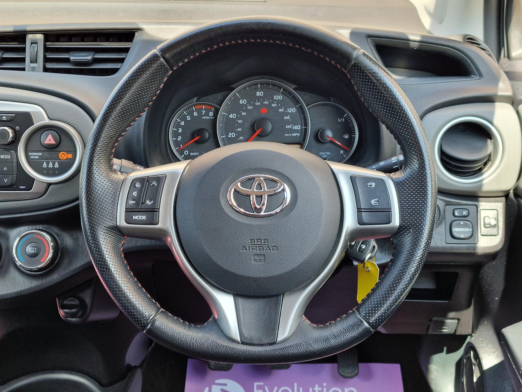 Toyota Yaris 1.33 Dual VVT-i Trend Hatchback 5dr Petrol Manual Euro 5 (101 ps)