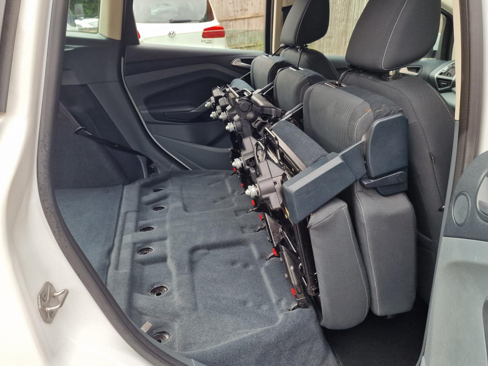 Ford C-Max 1.6 TDCi Titanium MPV 5dr Diesel Manual Euro 5 (115 ps)
