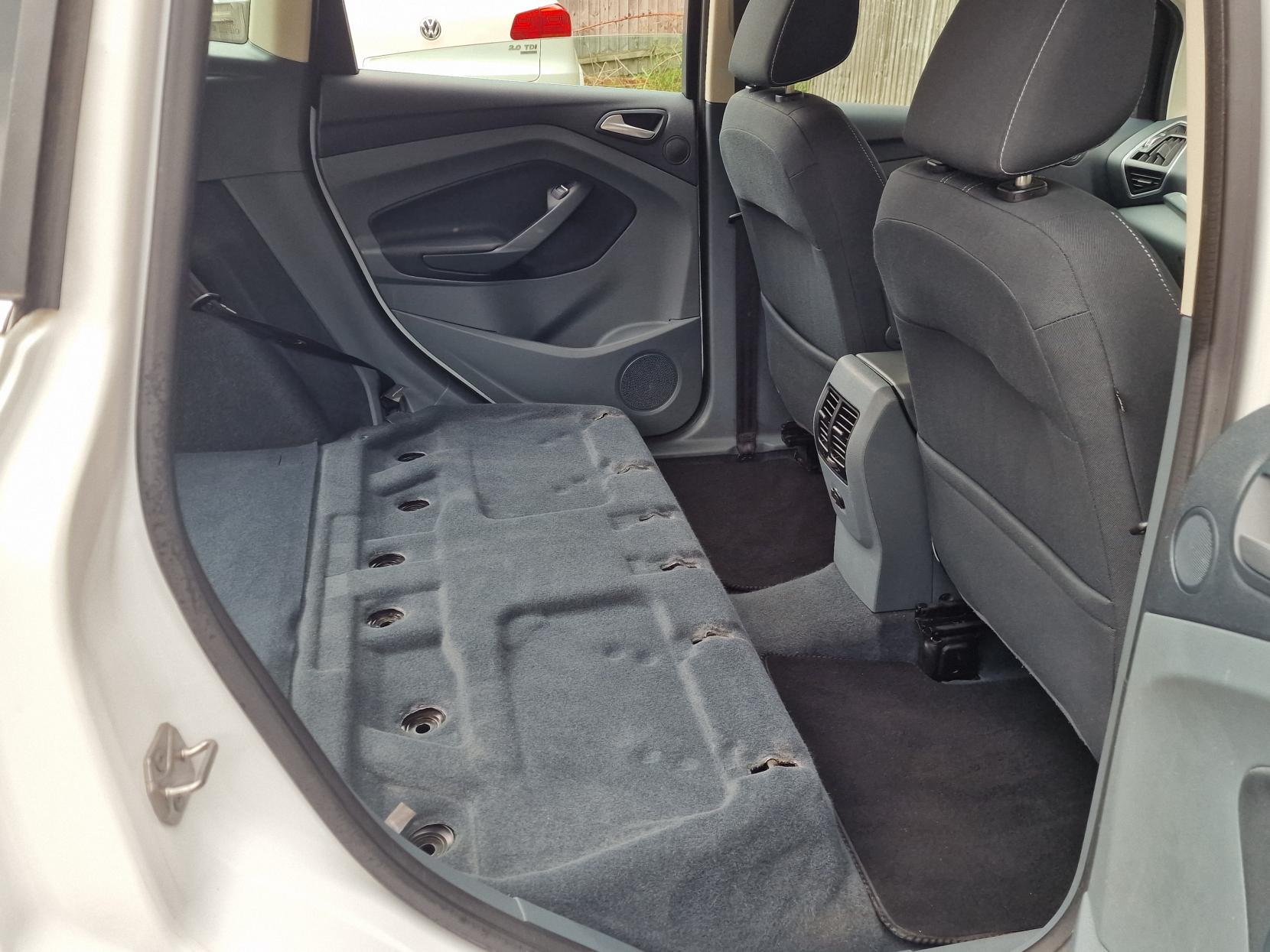 Ford C-Max 1.6 TDCi Titanium MPV 5dr Diesel Manual Euro 5 (115 ps)
