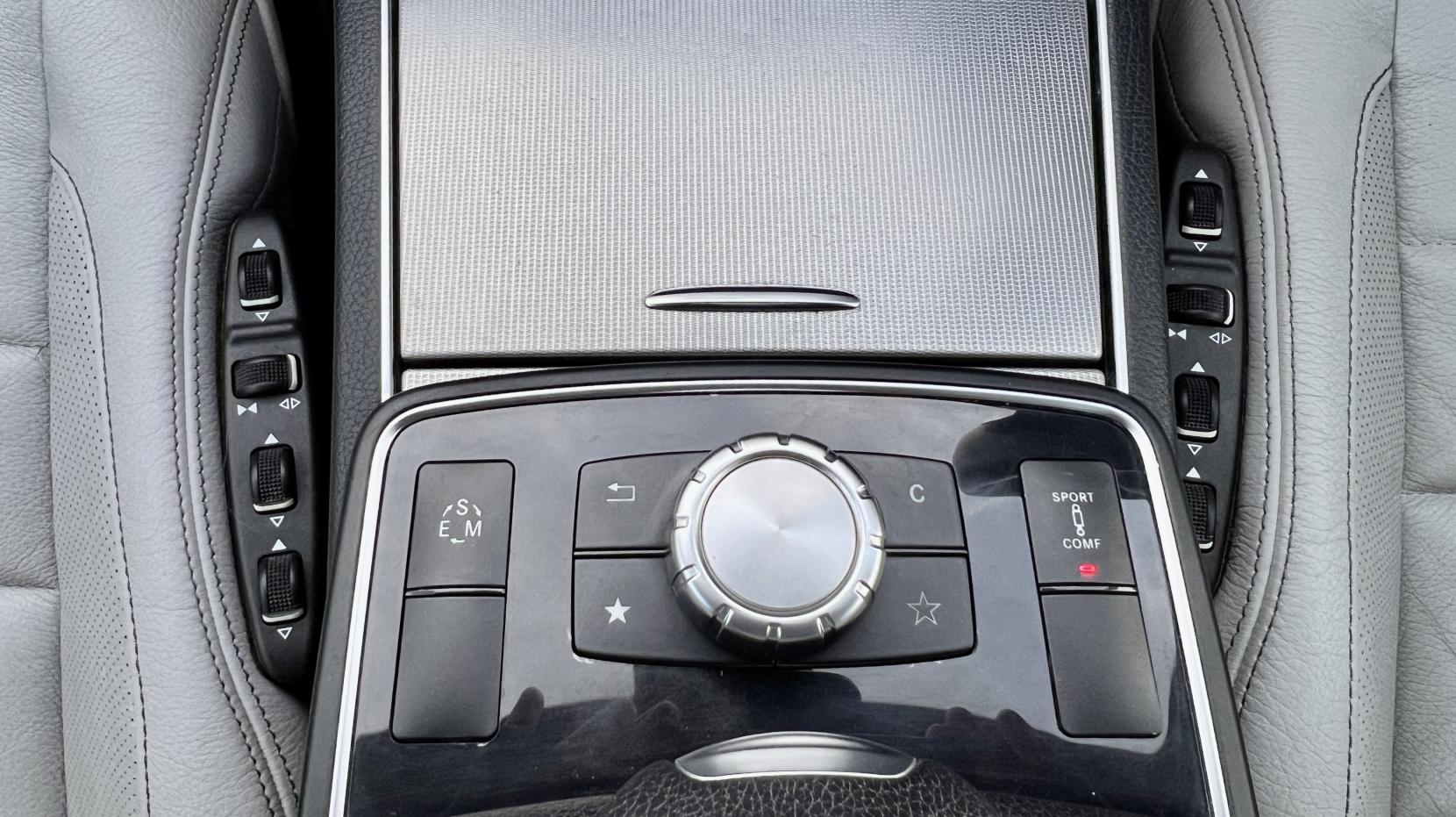 Mercedes-Benz E Class 3.5 E400 V6 AMG Line Coupe 2dr Petrol G-Tronic+ Euro 6 (s/s) (333 ps)