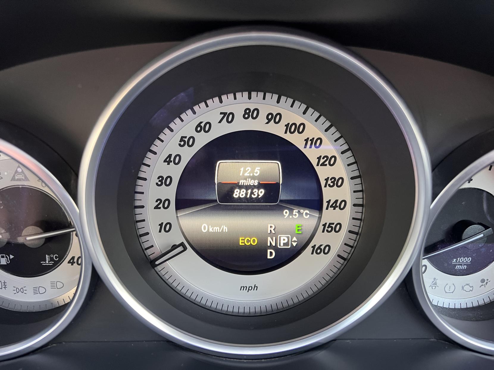 Mercedes-Benz E Class 3.5 E400 V6 AMG Line Coupe 2dr Petrol G-Tronic+ Euro 6 (s/s) (333 ps)