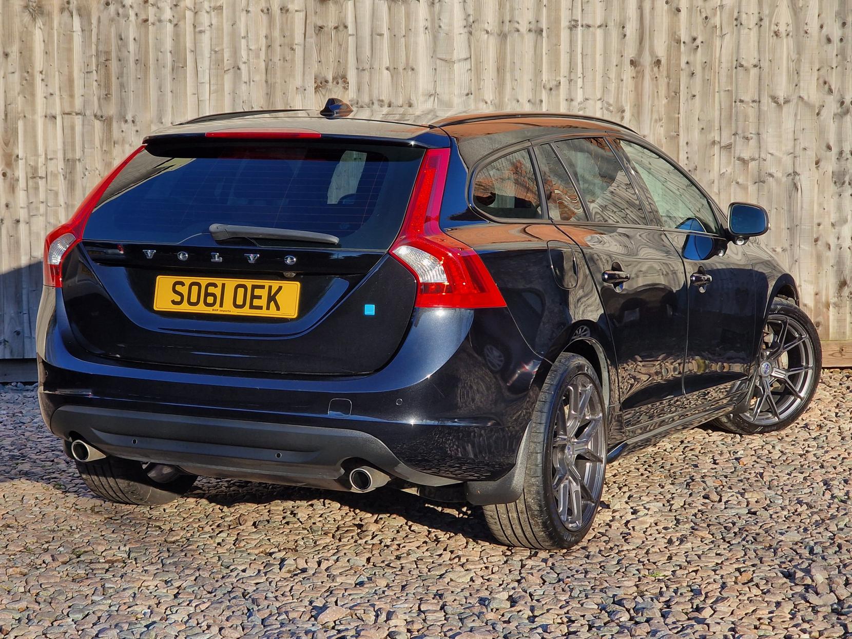 Volvo V60 3.0 T6 SE Lux Estate 5dr Petrol Geartronic AWD Euro 5 (304 ps)