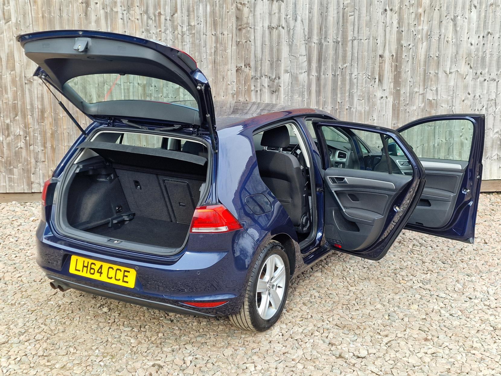 Volkswagen Golf 1.4 TSI BlueMotion Tech Match Hatchback 5dr Petrol DSG Euro 5 (s/s) (122 ps)