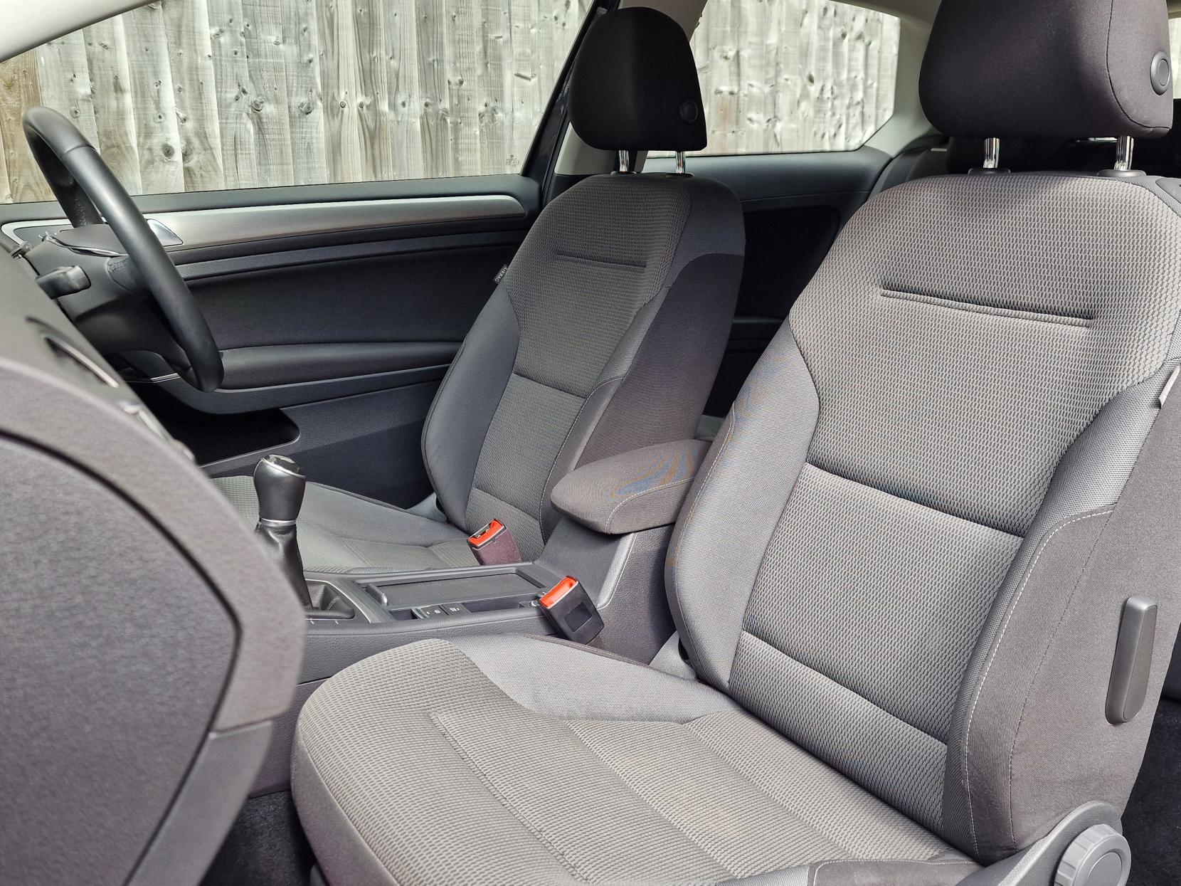 Volkswagen Golf 1.4 TSI BlueMotion Tech Match Edition Hatchback 3dr Petrol Manual Euro 6 (s/s) (125 ps)