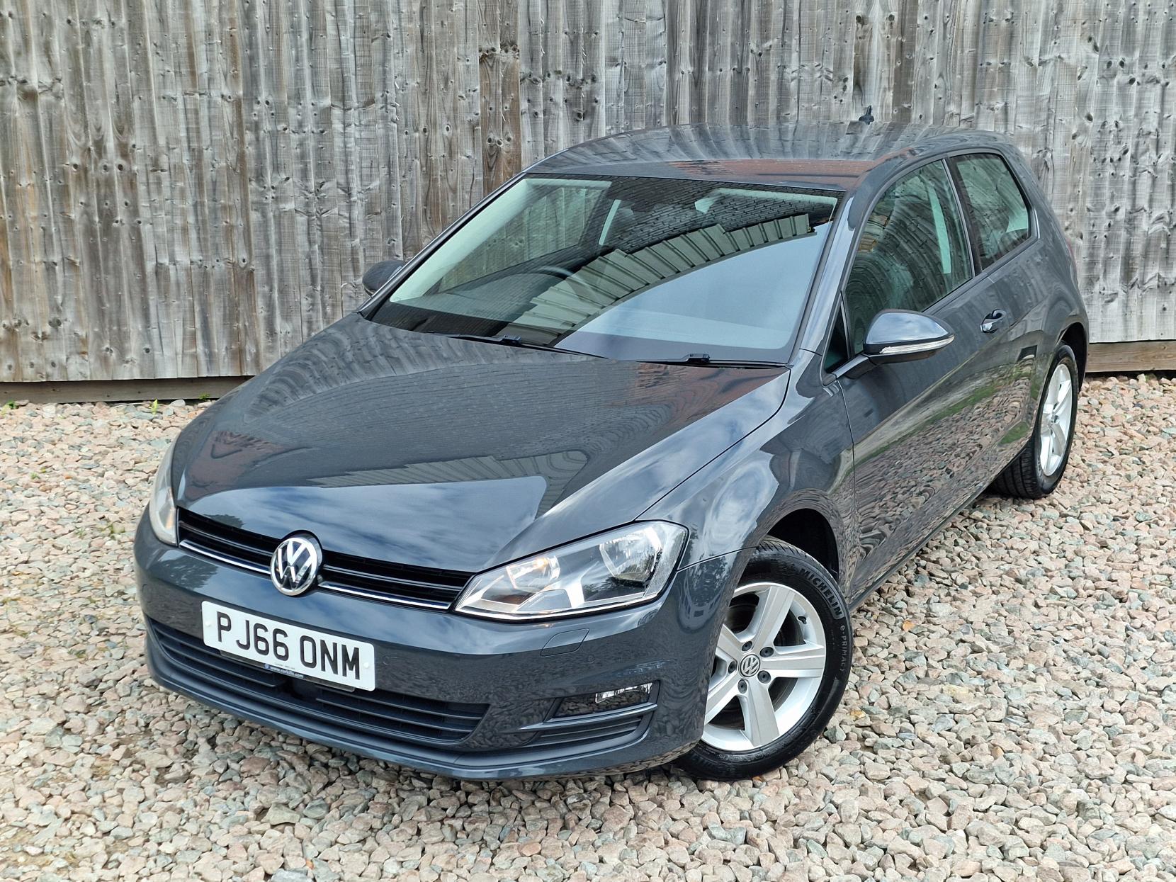Volkswagen Golf 1.4 TSI BlueMotion Tech Match Edition Hatchback 3dr Petrol Manual Euro 6 (s/s) (125 ps)