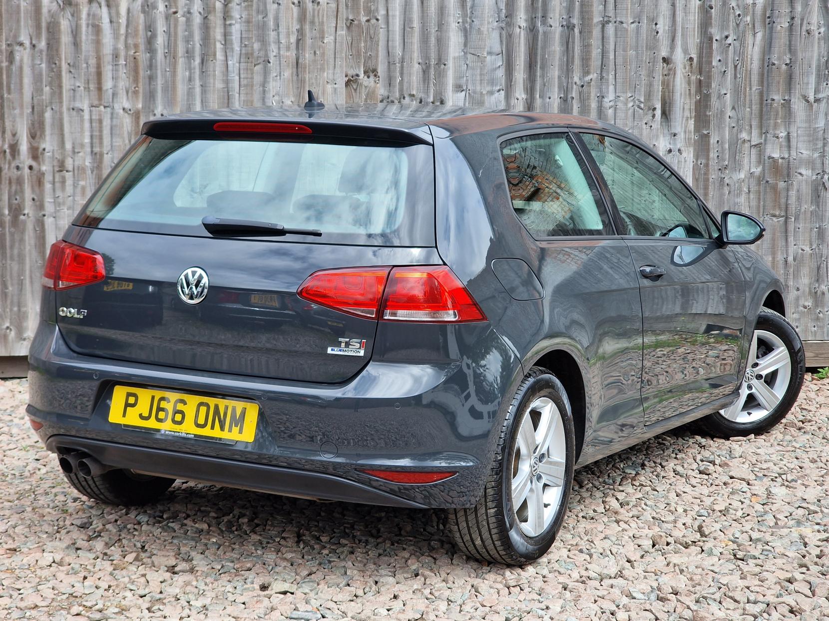 Volkswagen Golf 1.4 TSI BlueMotion Tech Match Edition Hatchback 3dr Petrol Manual Euro 6 (s/s) (125 ps)