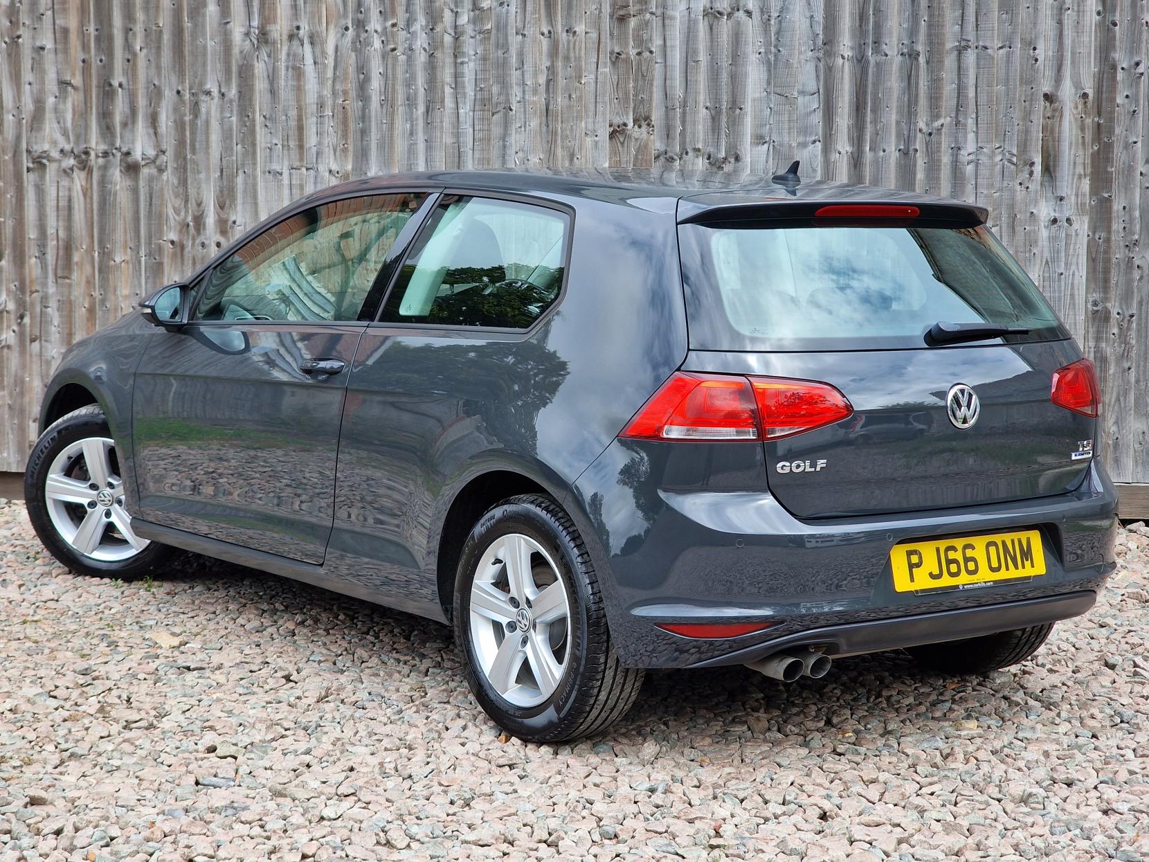 Volkswagen Golf 1.4 TSI BlueMotion Tech Match Edition Hatchback 3dr Petrol Manual Euro 6 (s/s) (125 ps)