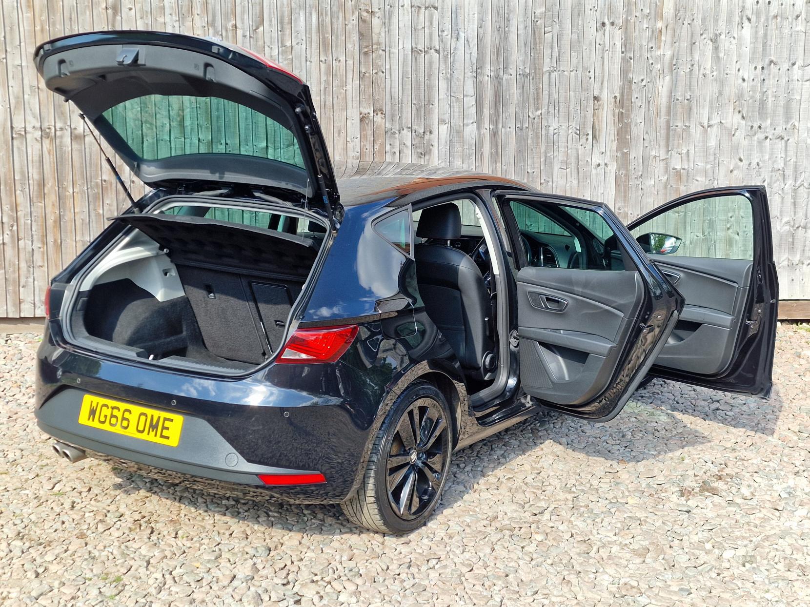 SEAT Leon 2.0 TDI FR Technology Hatchback 5dr Diesel Manual Euro 6 (s/s) (184 ps)