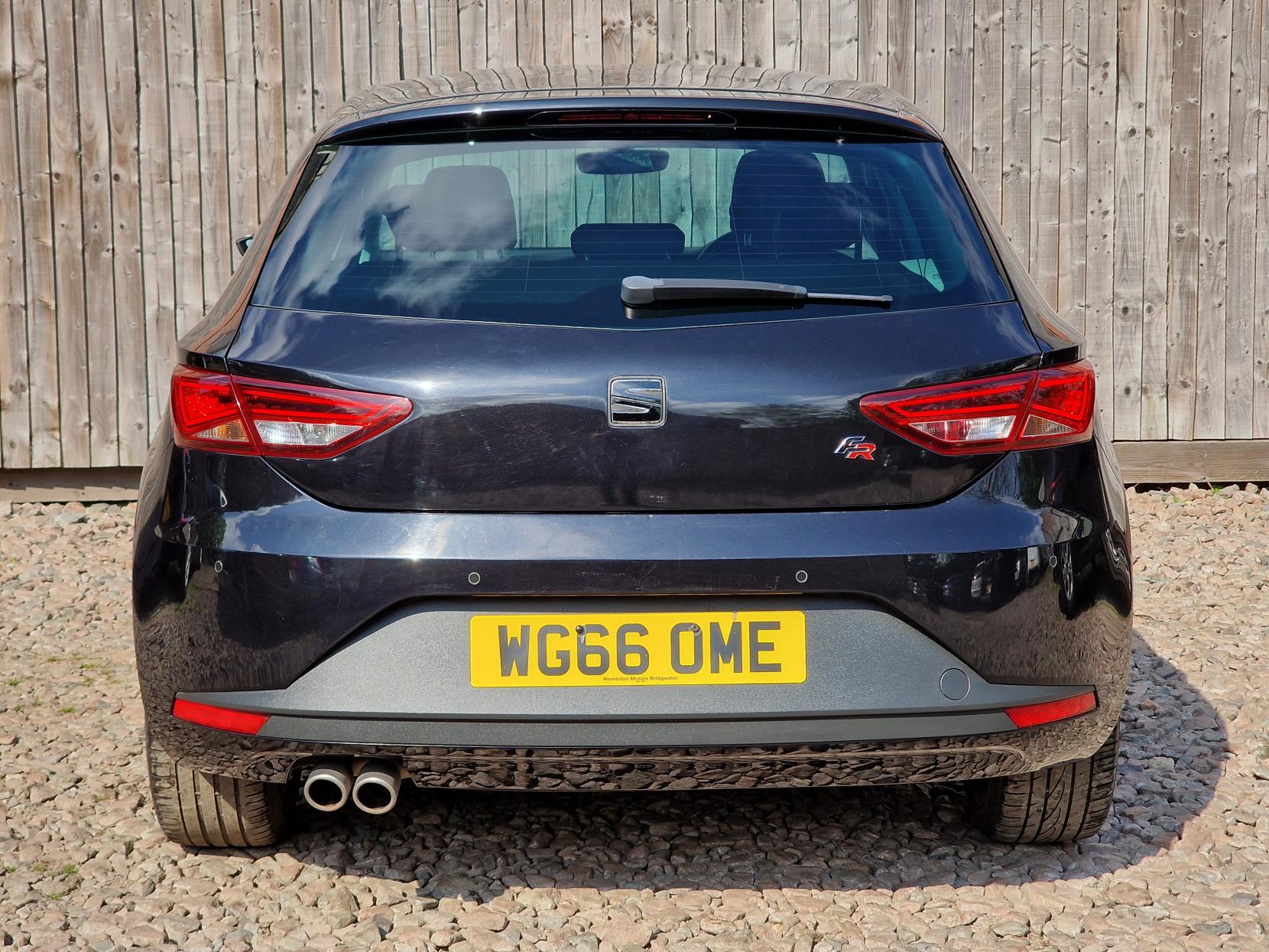 SEAT Leon 2.0 TDI FR Technology Hatchback 5dr Diesel Manual Euro 6 (s/s) (184 ps)