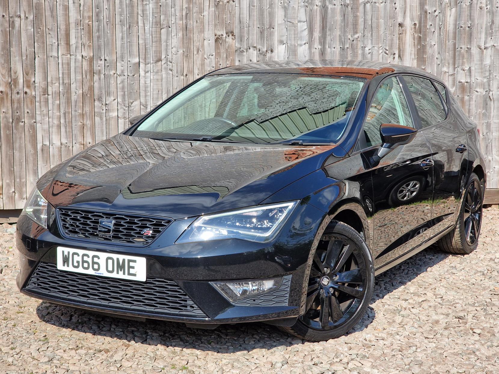 SEAT Leon 2.0 TDI FR Technology Hatchback 5dr Diesel Manual Euro 6 (s/s) (184 ps)
