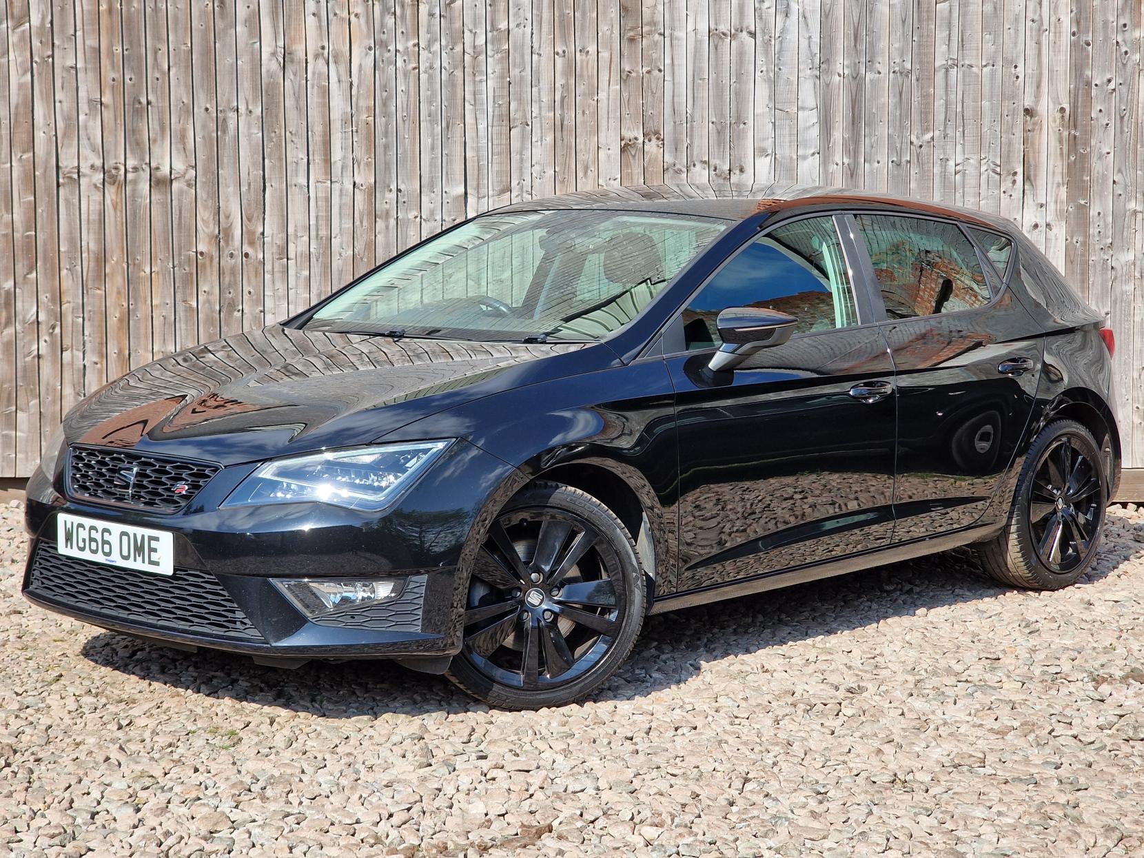 SEAT Leon 2.0 TDI FR Technology Hatchback 5dr Diesel Manual Euro 6 (s/s) (184 ps)