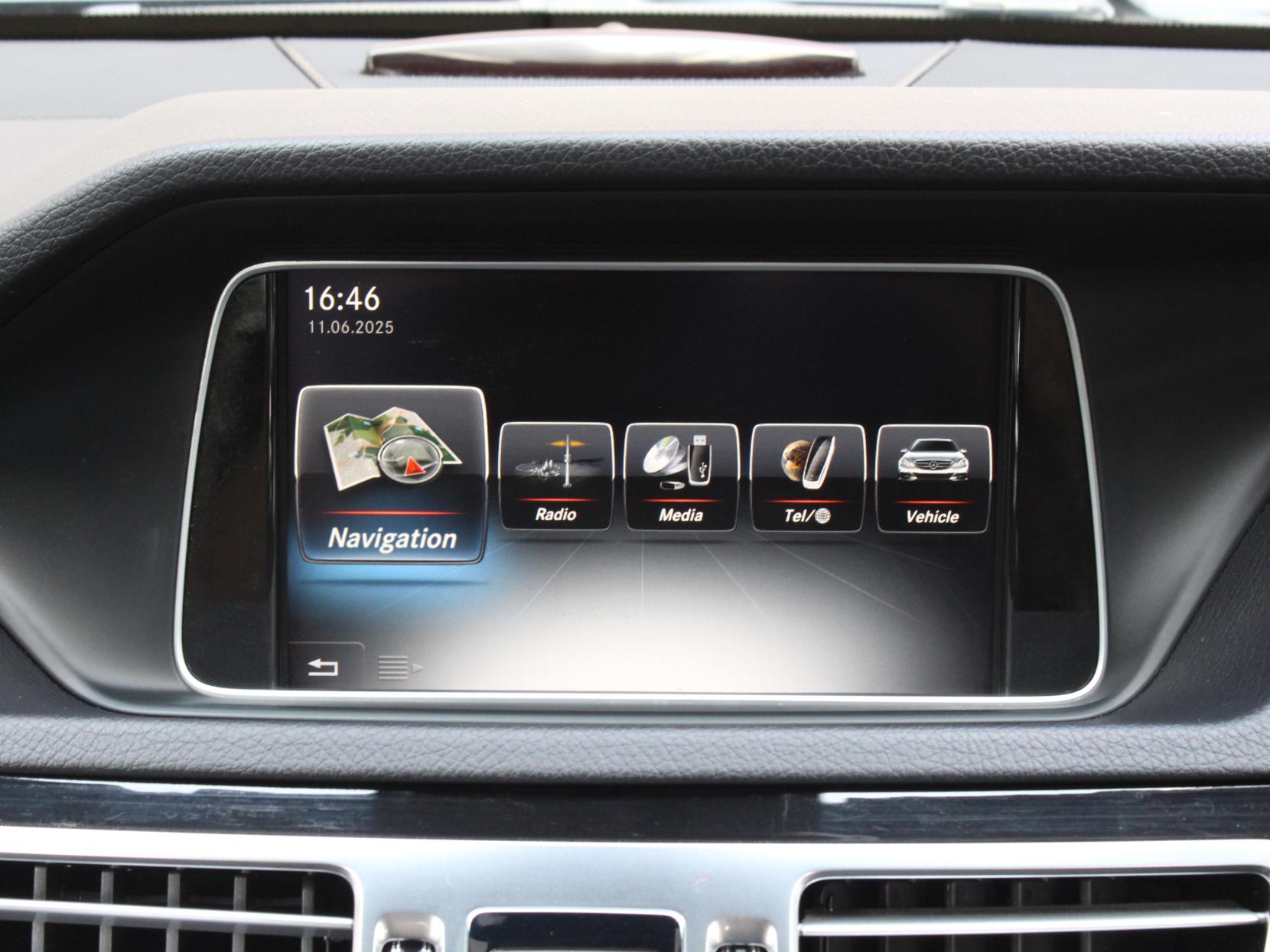 Mercedes-Benz E Class 3.0 E350 V6 BlueTEC AMG Night Edition (Premium) Saloon 4dr Diesel G-Tronic+ Euro 6 (s/s) (258 ps)