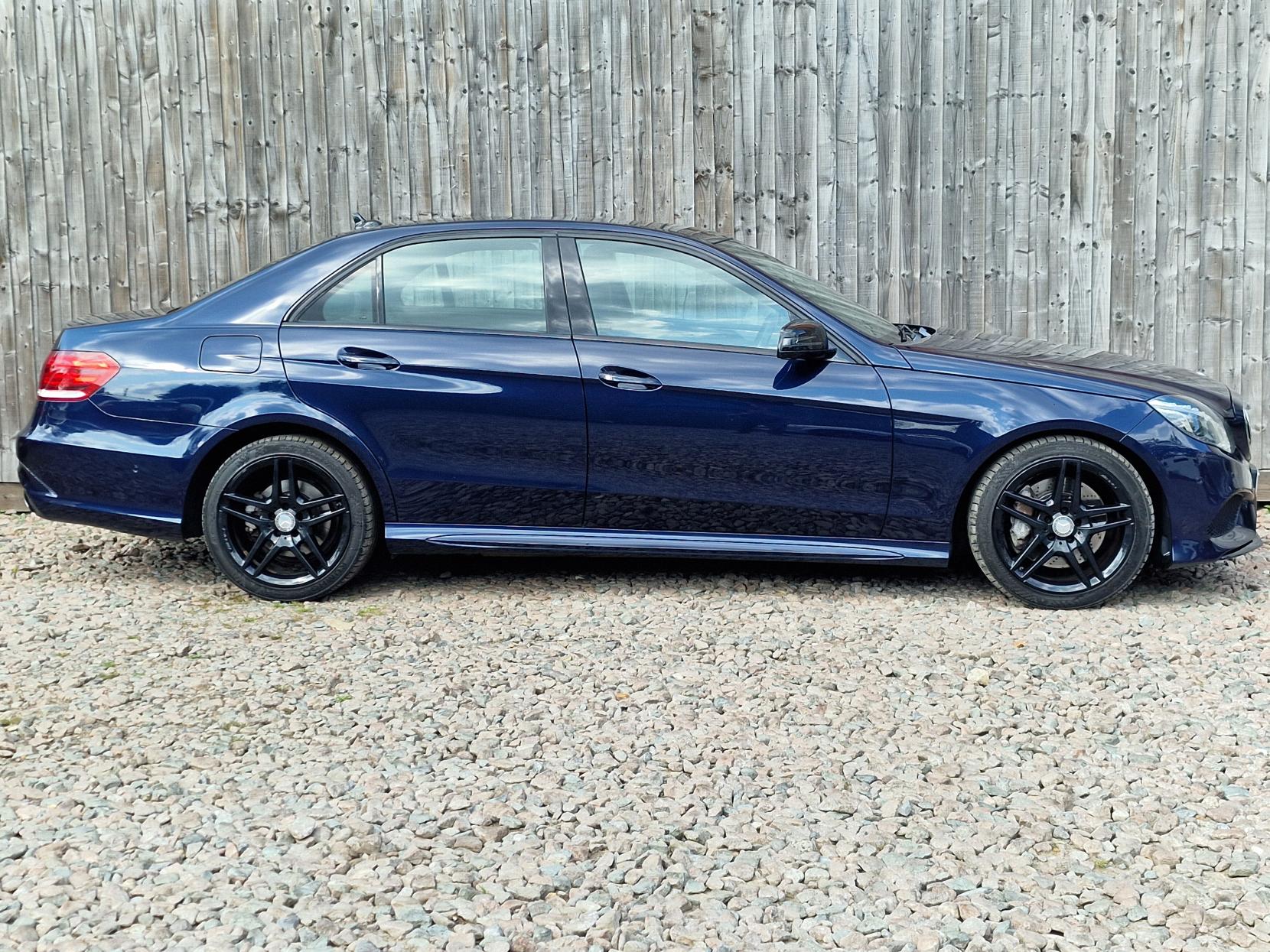 Mercedes-Benz E Class 3.0 E350 V6 BlueTEC AMG Night Edition (Premium) Saloon 4dr Diesel G-Tronic+ Euro 6 (s/s) (258 ps)