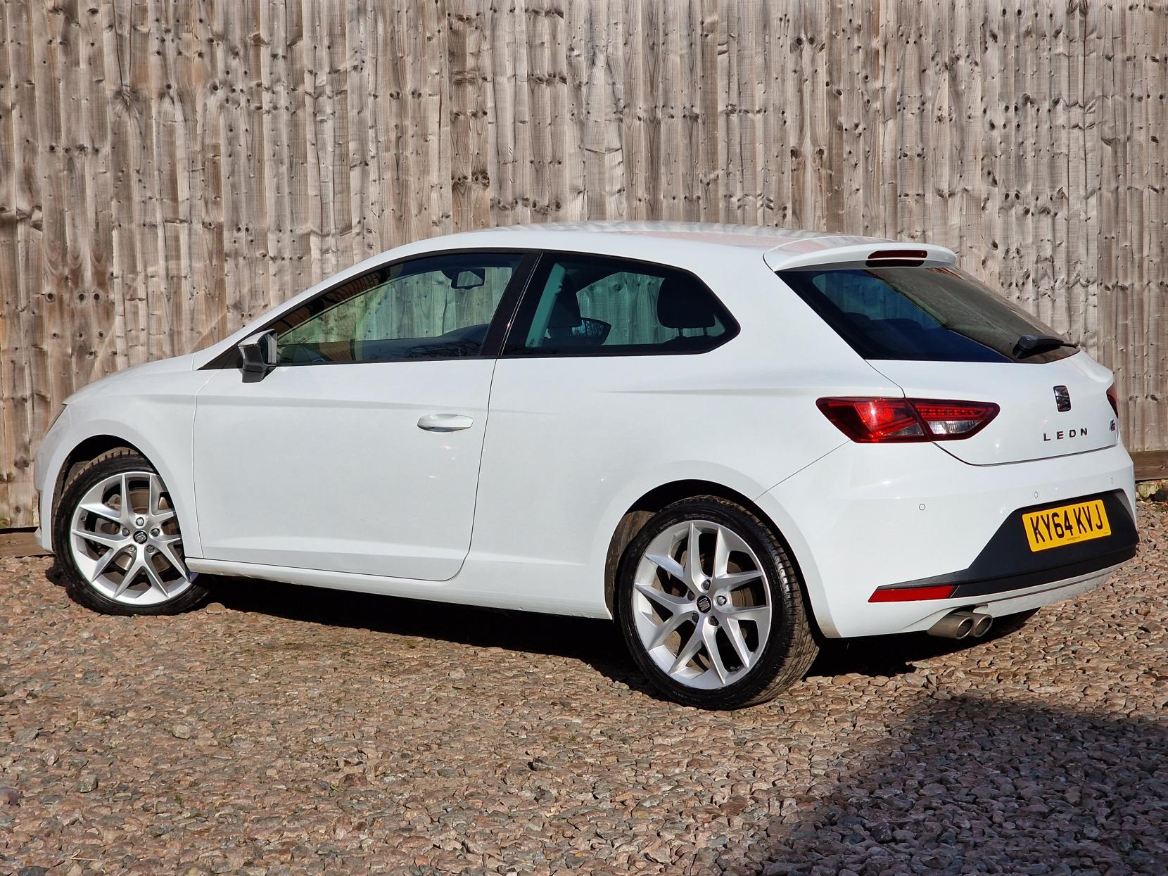 SEAT Leon 2.0 TDI CR FR Sport Coupe 3dr Diesel Manual Euro 5 (s/s) (184 ps)